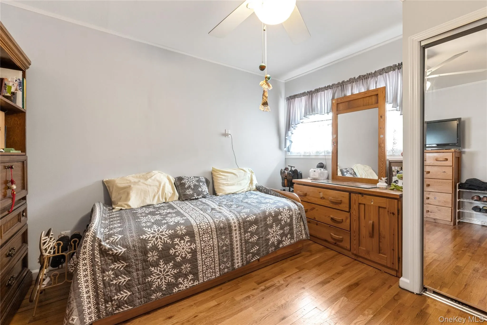 7349 196th Place, New York, NY, 3 Bedrooms Bedrooms, 8 Rooms Rooms,3 BathroomsBathrooms,Residential,For Rent,196th,0,1034194 7349 196th Place, New York, NY, 3 Bedrooms Bedrooms, 8 Rooms Rooms,3 BathroomsBathrooms,Residential,For Rent,196th,0,1034194