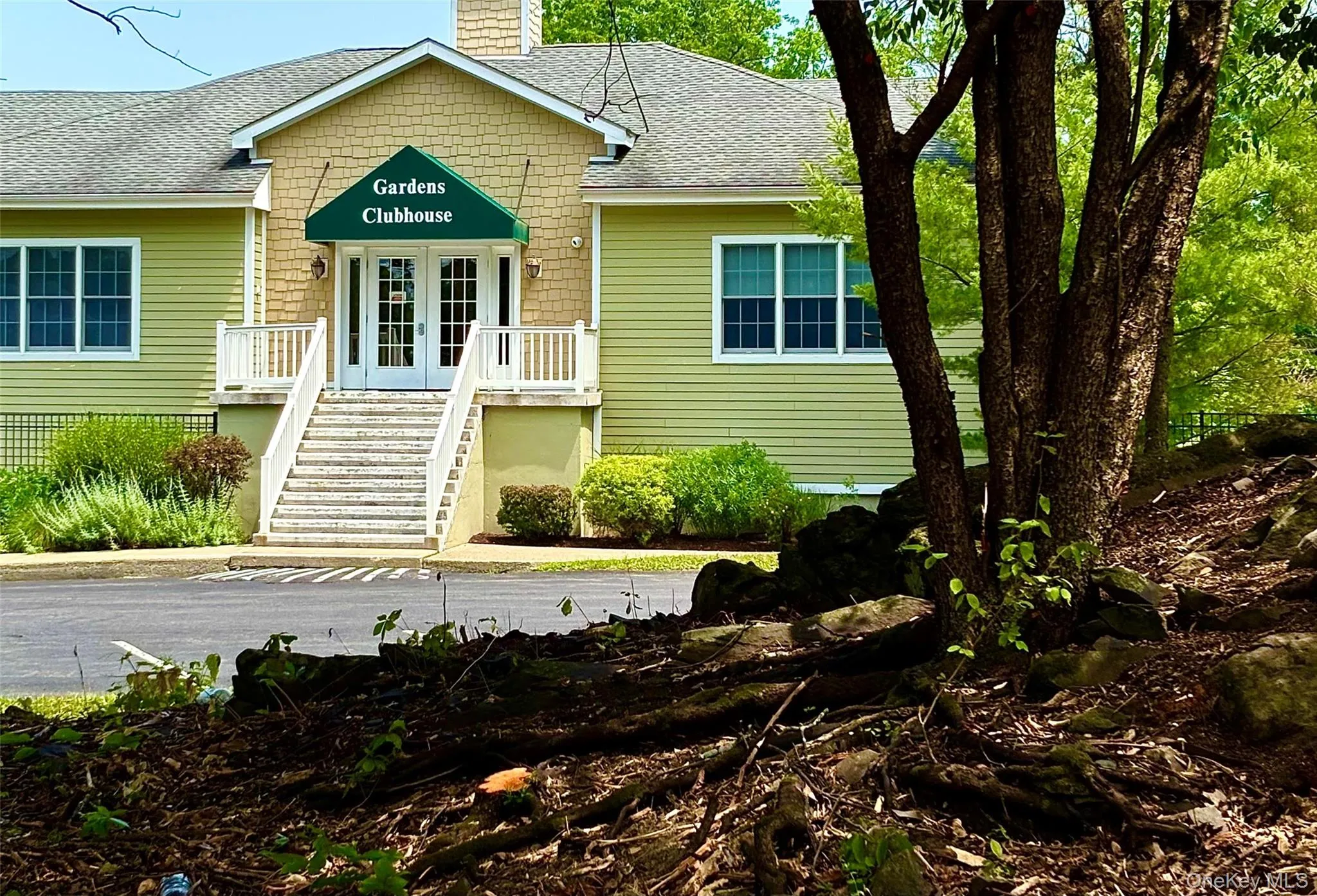 Club House Club House
