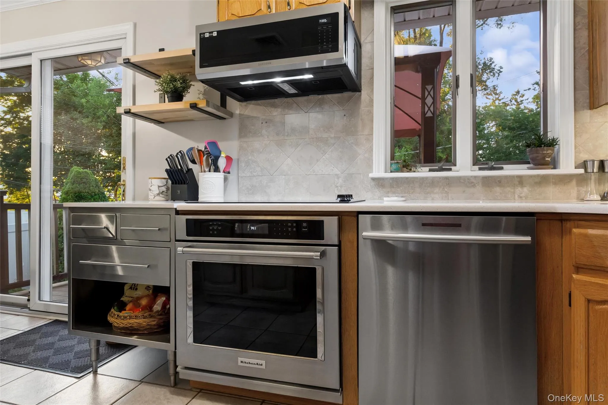 12 Palo Alto Drive, Oyster Bay, NY, 4 Bedrooms Bedrooms, 8 Rooms Rooms,2 BathroomsBathrooms,Residential,For Rent,Palo Alto,0,1034207 12 Palo Alto Drive, Oyster Bay, NY, 4 Bedrooms Bedrooms, 8 Rooms Rooms,2 BathroomsBathrooms,Residential,For Rent,Palo Alto,0,1034207