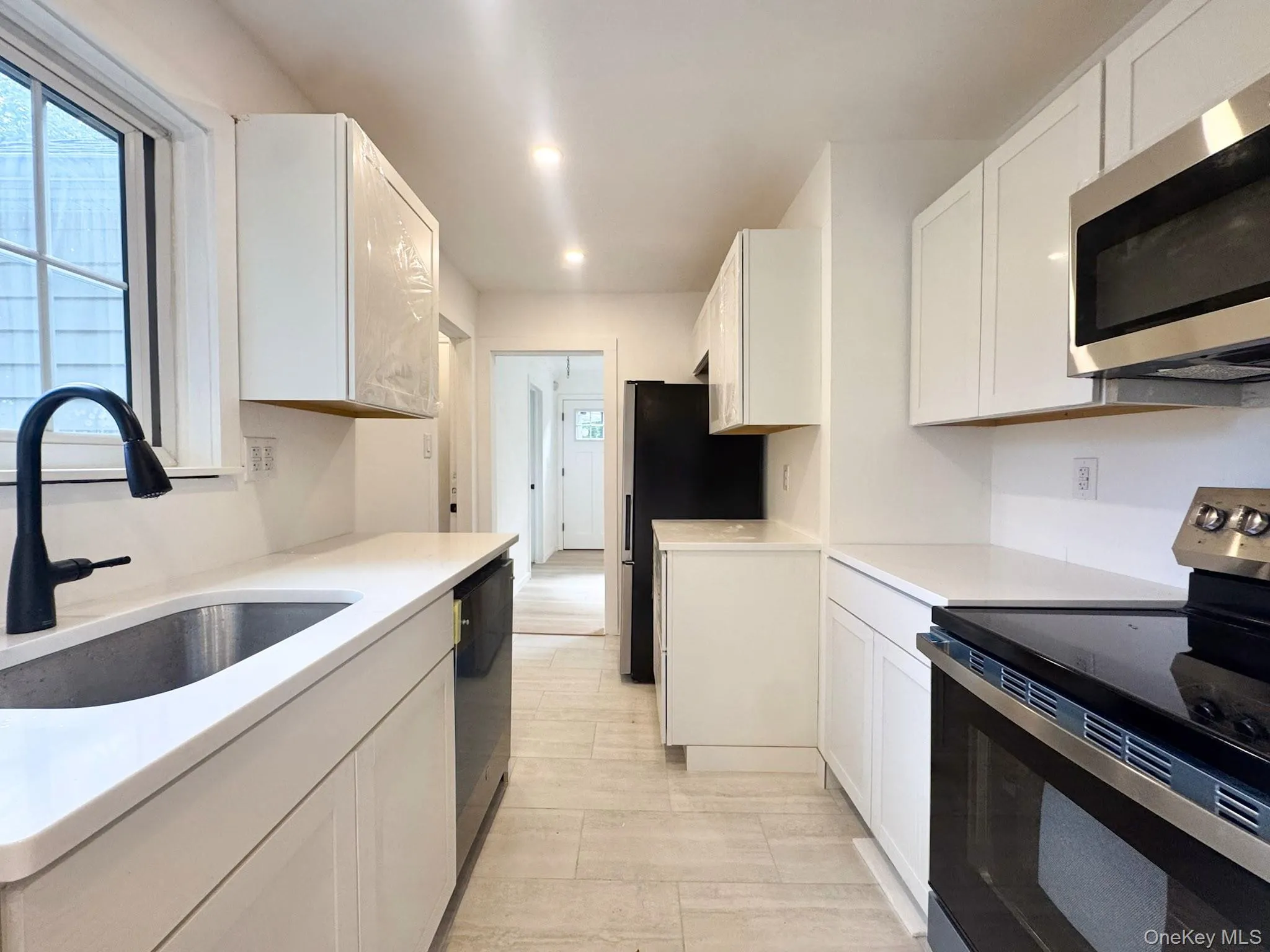 Brand new kitchen and appliances. Brand new kitchen and appliances.