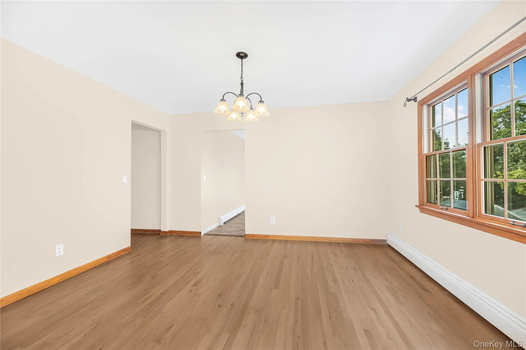 99 Clarendon Avenue, Yonkers, NY, 3 Bedrooms Bedrooms, 6 Rooms Rooms,2 BathroomsBathrooms,Residential Lease,For Rent,Clarendon,0,1034210 99 Clarendon Avenue, Yonkers, NY, 3 Bedrooms Bedrooms, 6 Rooms Rooms,2 BathroomsBathrooms,Residential Lease,For Rent,Clarendon,0,1034210
