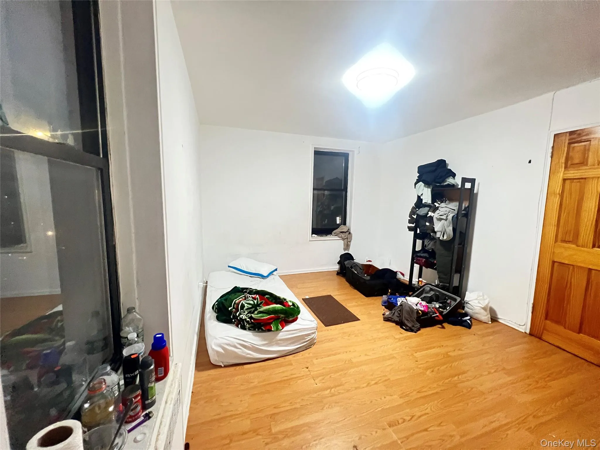 84-25 Elmhurst Avenue, New York, NY, 3 Bedrooms Bedrooms, 6 Rooms Rooms,1 BathroomBathrooms,Residential,For Rent,Elmhurst,0,1034214 84-25 Elmhurst Avenue, New York, NY, 3 Bedrooms Bedrooms, 6 Rooms Rooms,1 BathroomBathrooms,Residential,For Rent,Elmhurst,0,1034214