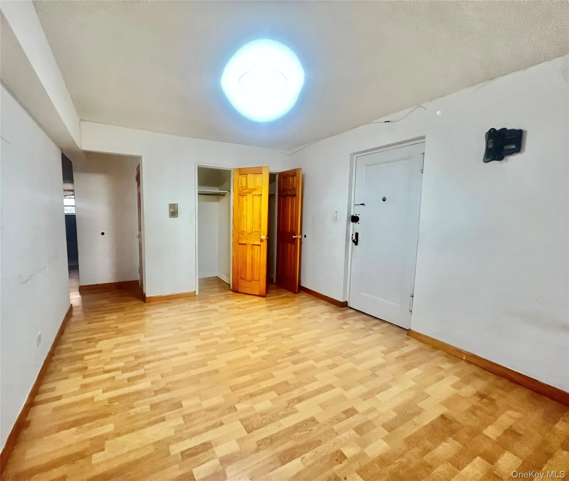 84-25 Elmhurst Avenue, New York, NY, 3 Bedrooms Bedrooms, 6 Rooms Rooms,1 BathroomBathrooms,Residential,For Rent,Elmhurst,0,1034214 84-25 Elmhurst Avenue, New York, NY, 3 Bedrooms Bedrooms, 6 Rooms Rooms,1 BathroomBathrooms,Residential,For Rent,Elmhurst,0,1034214