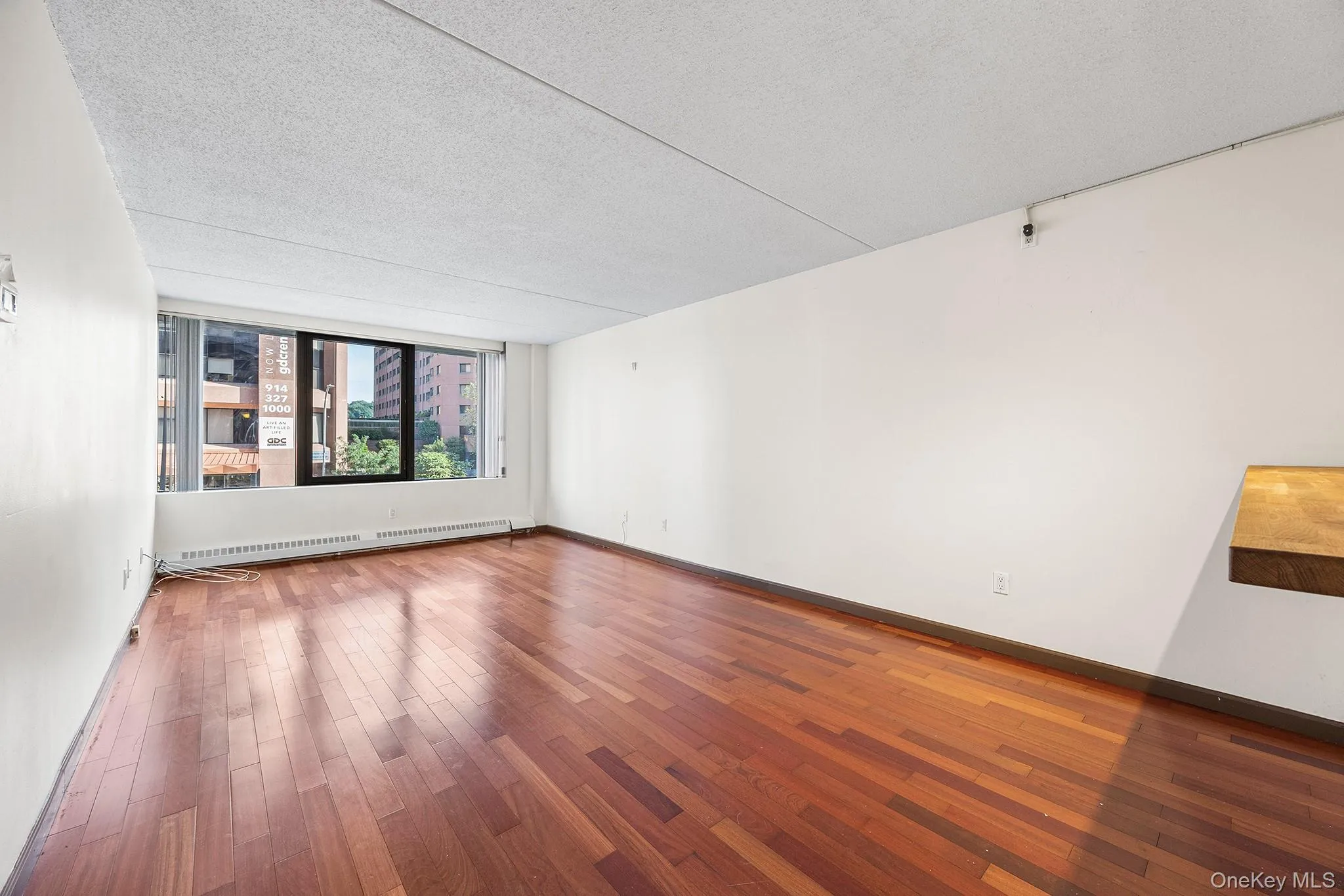 4 Martine Avenue, White Plains, NY, 1 Bedroom Bedrooms, 4 Rooms Rooms,1 BathroomBathrooms,Residential,For Rent,Martine,0,1034218 4 Martine Avenue, White Plains, NY, 1 Bedroom Bedrooms, 4 Rooms Rooms,1 BathroomBathrooms,Residential,For Rent,Martine,0,1034218