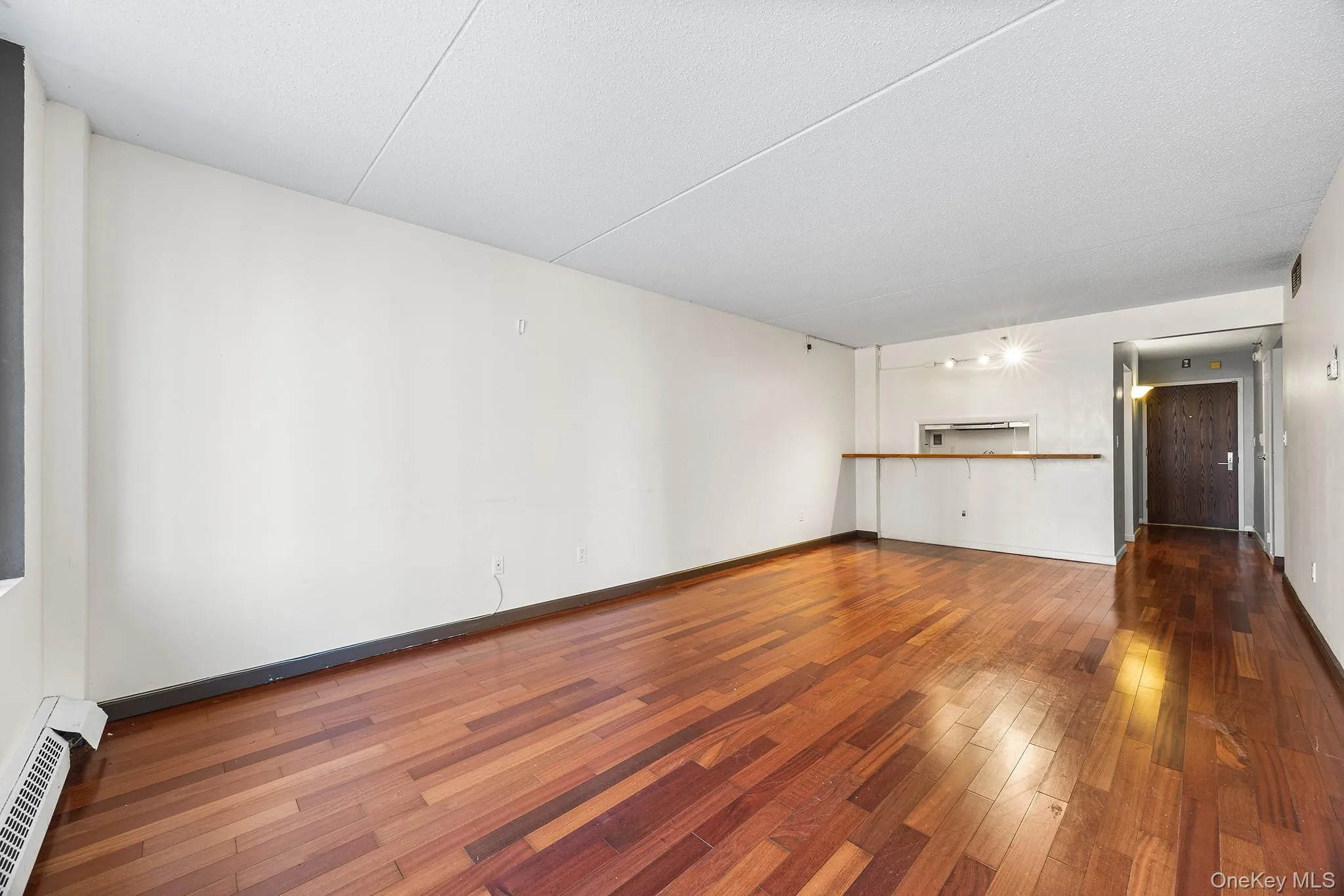 4 Martine Avenue, White Plains, NY, 1 Bedroom Bedrooms, 4 Rooms Rooms,1 BathroomBathrooms,Residential,For Rent,Martine,0,1034218 4 Martine Avenue, White Plains, NY, 1 Bedroom Bedrooms, 4 Rooms Rooms,1 BathroomBathrooms,Residential,For Rent,Martine,0,1034218
