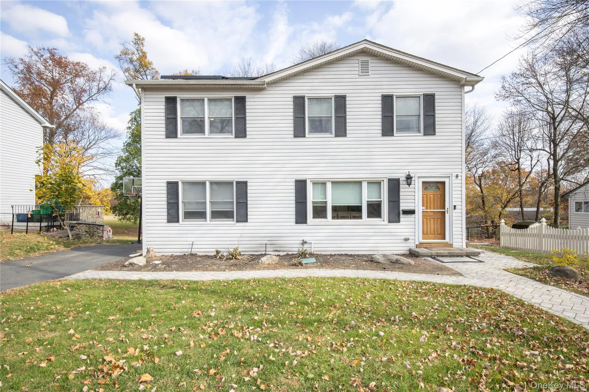 8 Loran Court, Clarkstown, NY, 3 Bedrooms Bedrooms, 10 Rooms Rooms,2 BathroomsBathrooms,Residential Lease,For Rent,Loran,0,1034224 8 Loran Court, Clarkstown, NY, 3 Bedrooms Bedrooms, 10 Rooms Rooms,2 BathroomsBathrooms,Residential Lease,For Rent,Loran,0,1034224