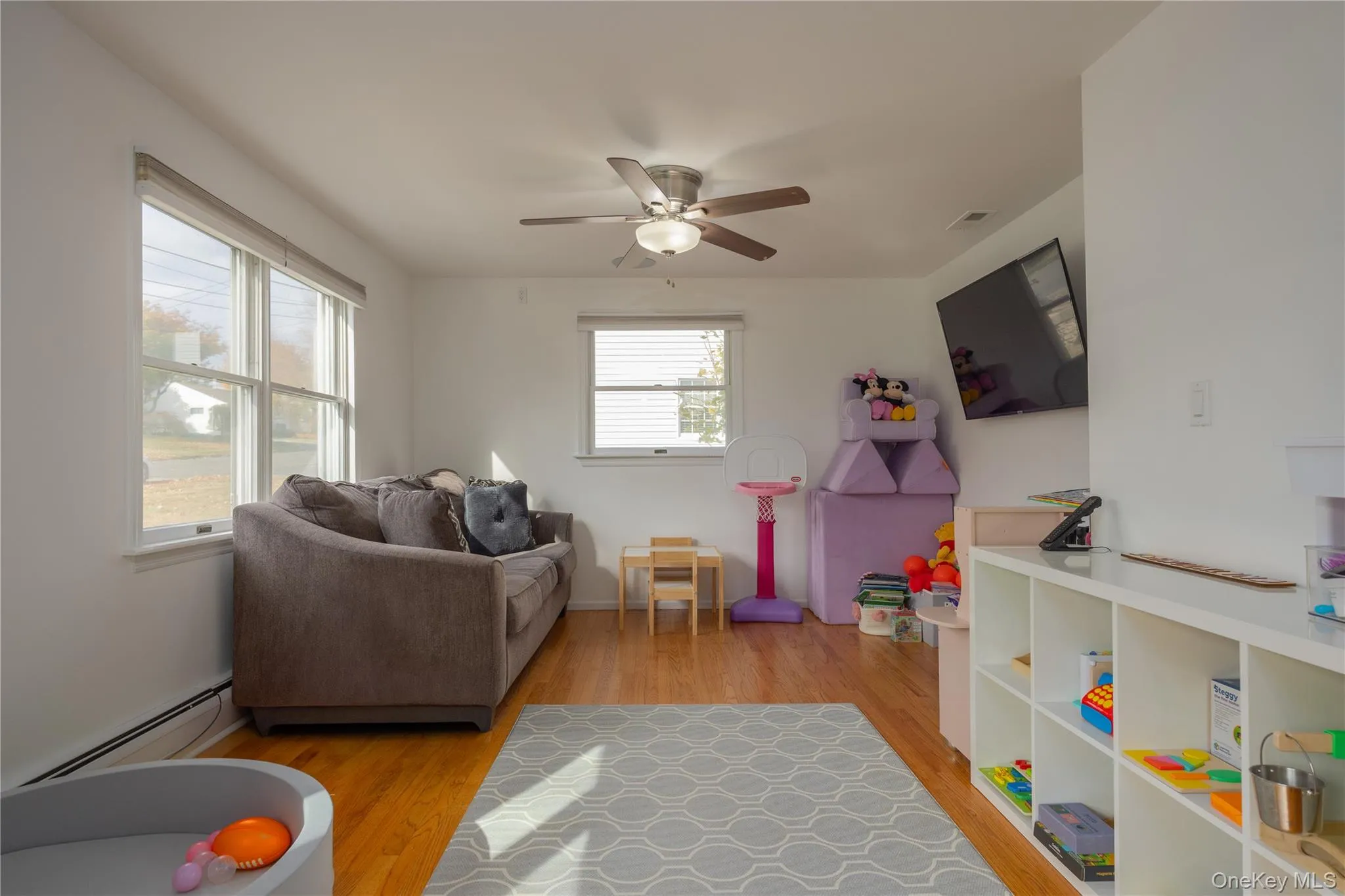 8 Loran Court, Clarkstown, NY, 3 Bedrooms Bedrooms, 10 Rooms Rooms,2 BathroomsBathrooms,Residential Lease,For Rent,Loran,0,1034224 8 Loran Court, Clarkstown, NY, 3 Bedrooms Bedrooms, 10 Rooms Rooms,2 BathroomsBathrooms,Residential Lease,For Rent,Loran,0,1034224