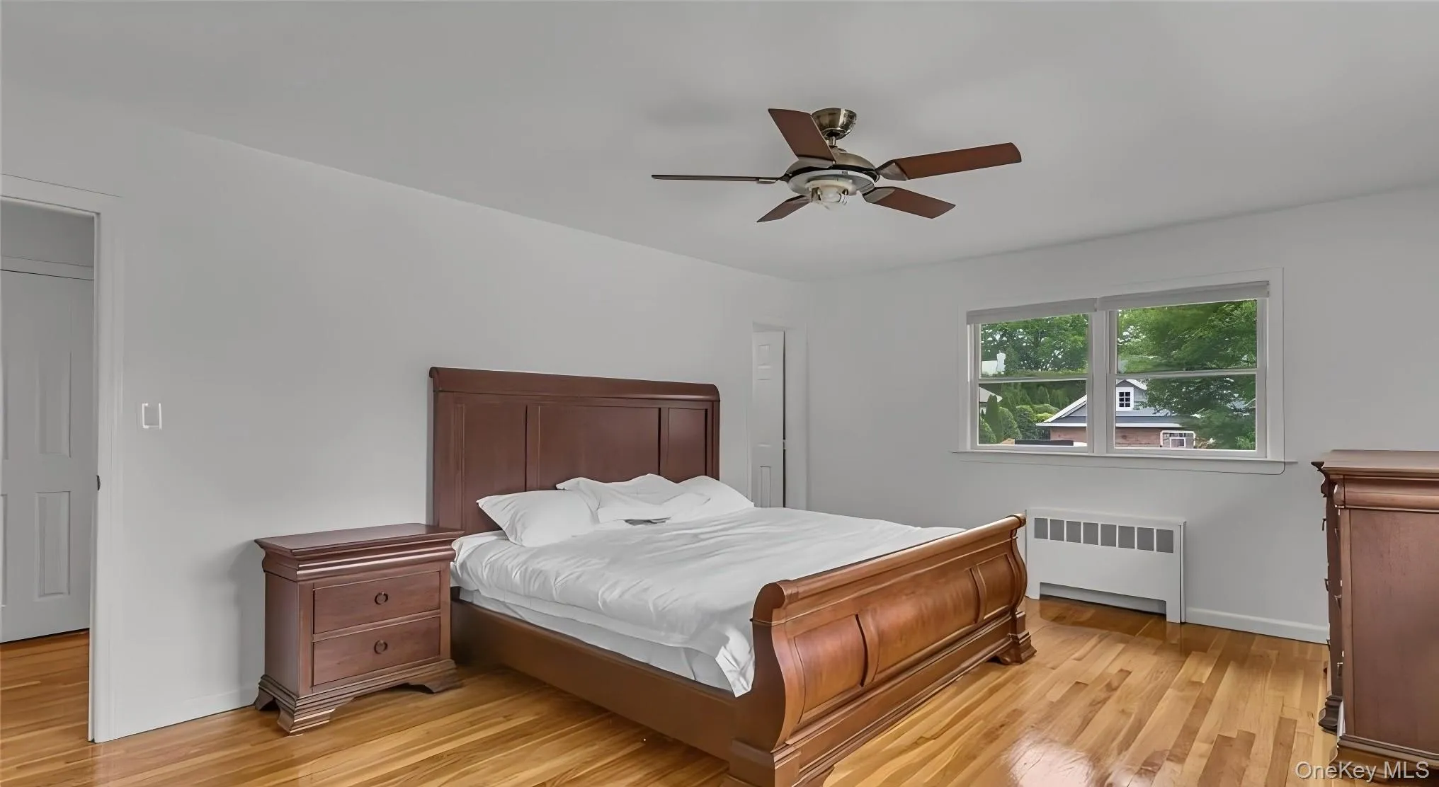 136 Lee Road, Hempstead, NY, 4 Bedrooms Bedrooms, 12 Rooms Rooms,2 BathroomsBathrooms,Residential Lease,For Rent,Lee,0,1034229 136 Lee Road, Hempstead, NY, 4 Bedrooms Bedrooms, 12 Rooms Rooms,2 BathroomsBathrooms,Residential Lease,For Rent,Lee,0,1034229