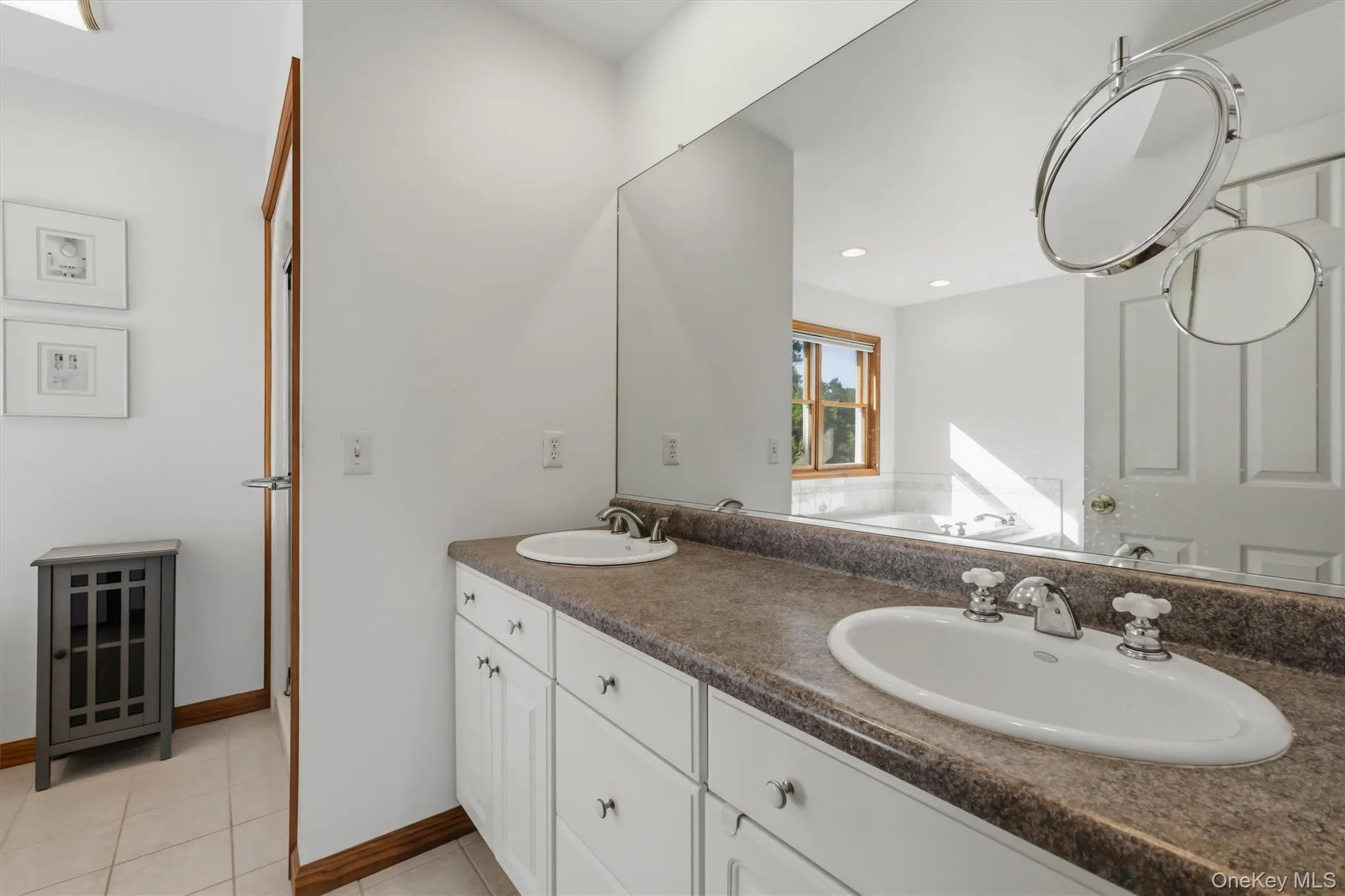 59 Hollyberry Drive, East Fishkill, NY, 4 Bedrooms Bedrooms, 14 Rooms Rooms,2 BathroomsBathrooms,Residential,For Rent,Hollyberry,0,1034230 59 Hollyberry Drive, East Fishkill, NY, 4 Bedrooms Bedrooms, 14 Rooms Rooms,2 BathroomsBathrooms,Residential,For Rent,Hollyberry,0,1034230