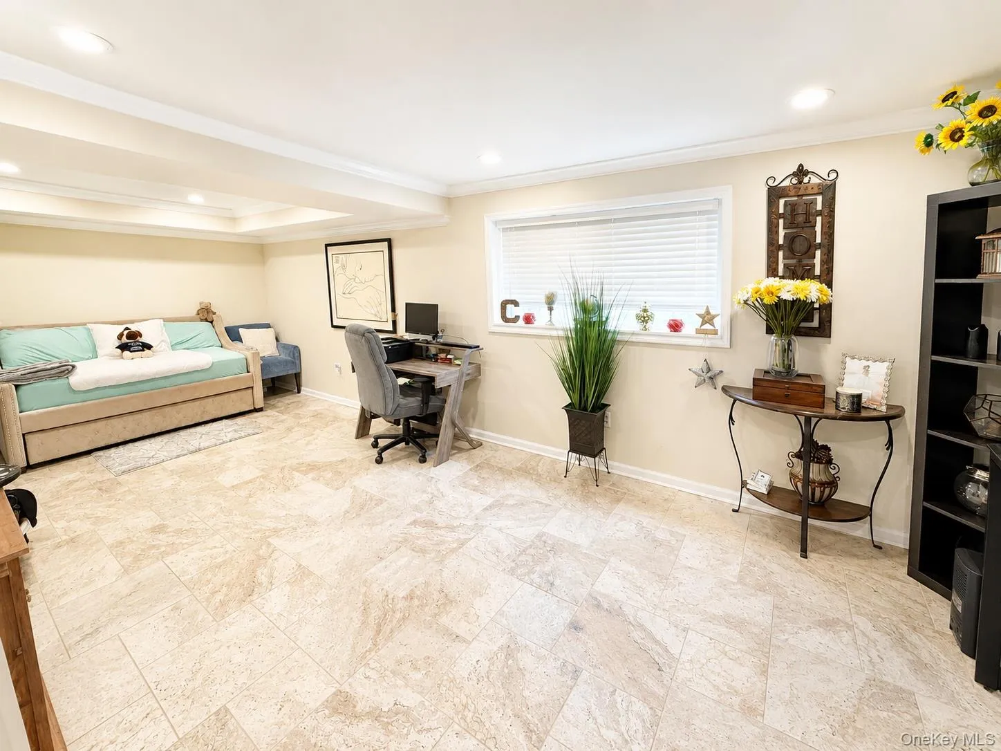 19 Helene Circle, Woodbury, NY, 3 Bedrooms Bedrooms, 8 Rooms Rooms,2 BathroomsBathrooms,Residential,For Rent,Helene,0,1034231 19 Helene Circle, Woodbury, NY, 3 Bedrooms Bedrooms, 8 Rooms Rooms,2 BathroomsBathrooms,Residential,For Rent,Helene,0,1034231