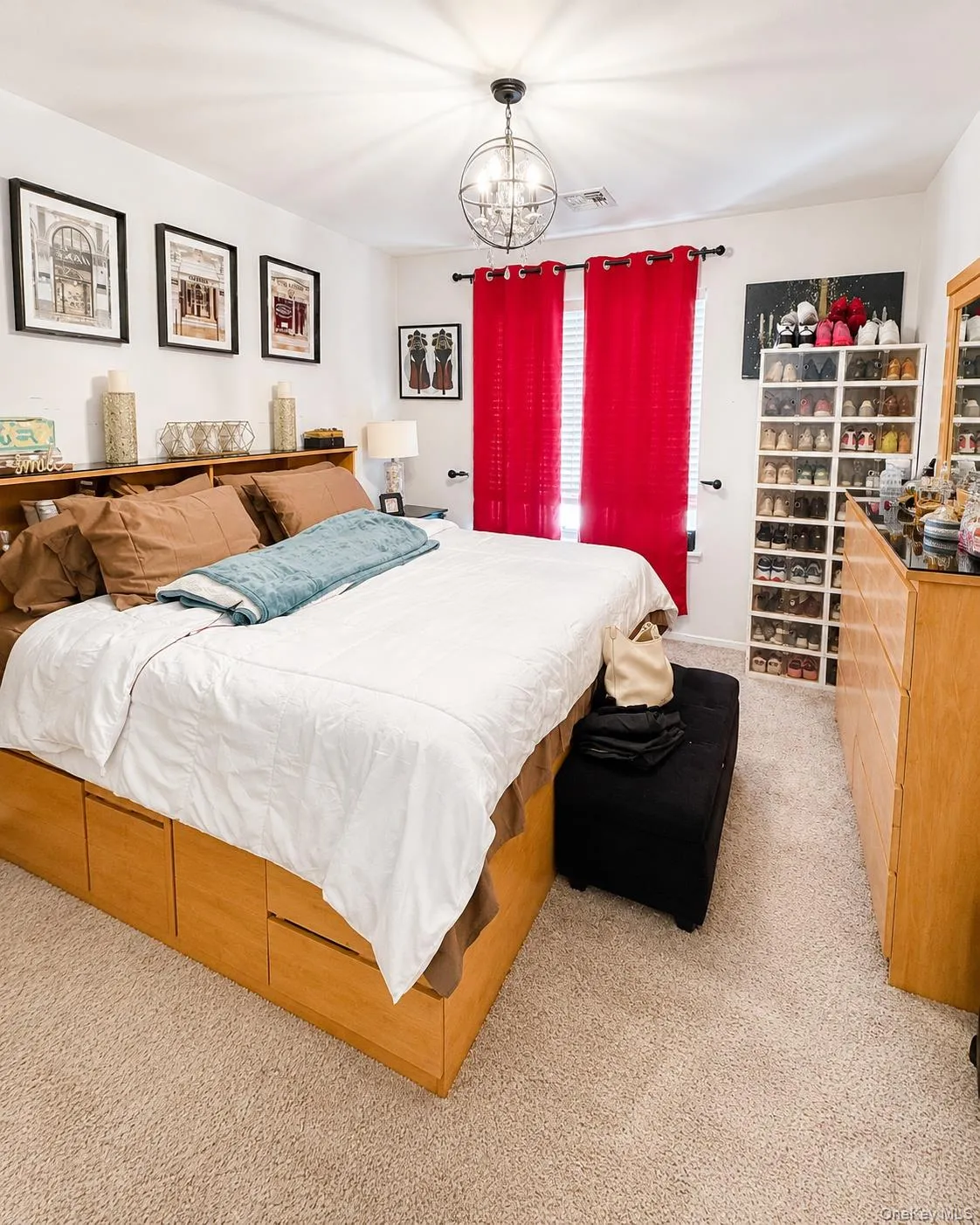 19 Helene Circle, Woodbury, NY, 3 Bedrooms Bedrooms, 8 Rooms Rooms,2 BathroomsBathrooms,Residential,For Rent,Helene,0,1034231 19 Helene Circle, Woodbury, NY, 3 Bedrooms Bedrooms, 8 Rooms Rooms,2 BathroomsBathrooms,Residential,For Rent,Helene,0,1034231
