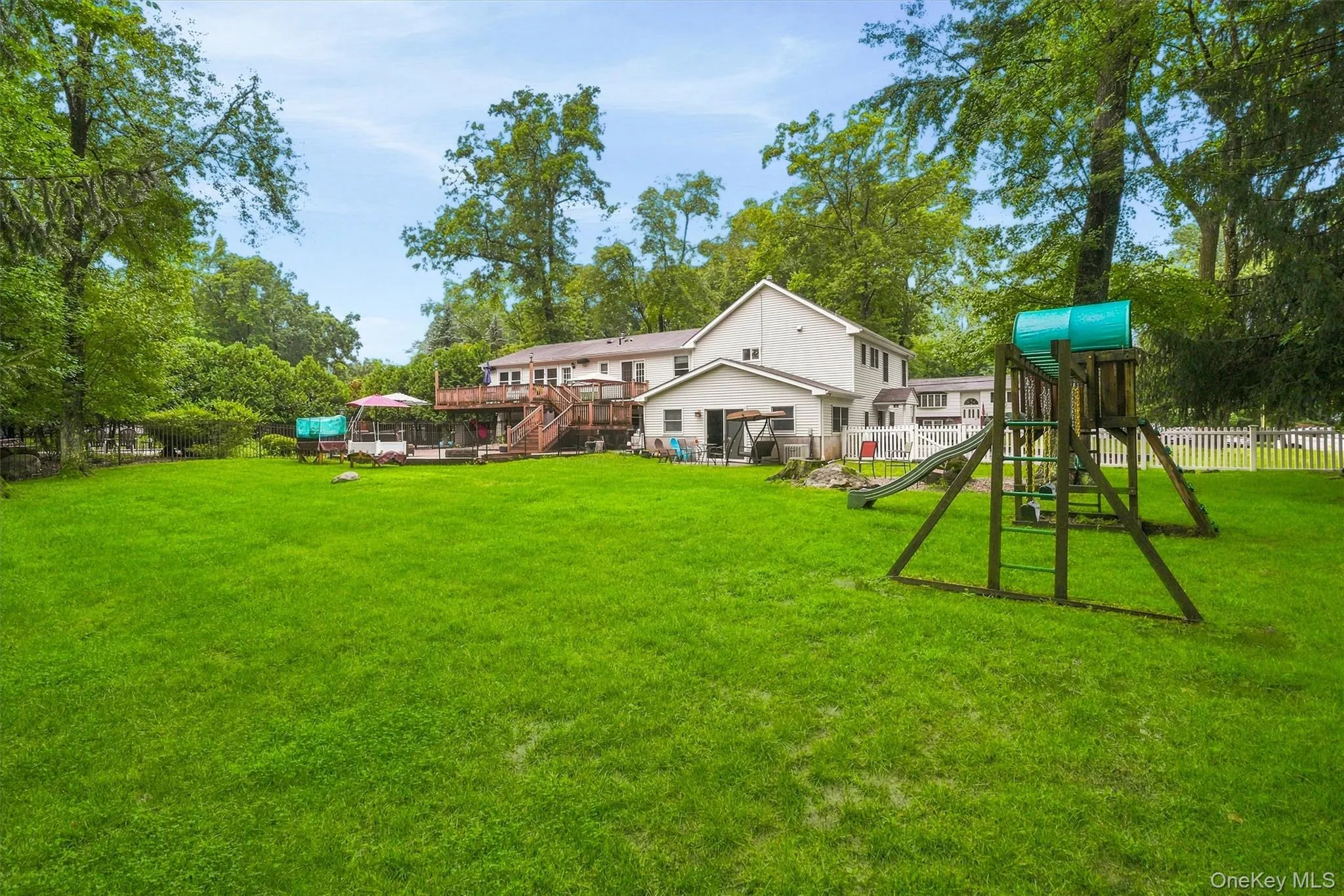 Spacious and flat back yard. Spacious and flat back yard.