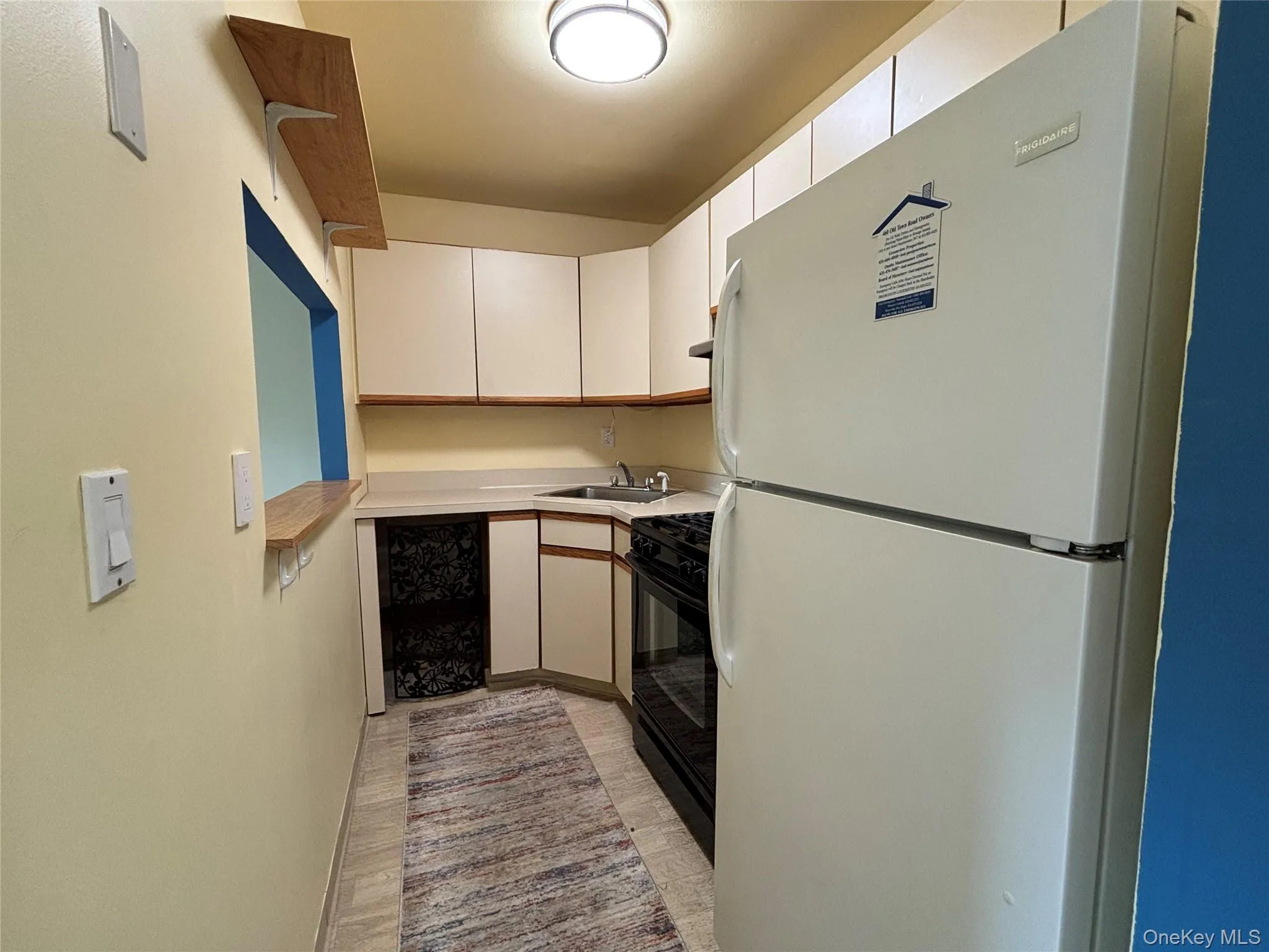 460 Old Town Road, Brookhaven, NY, 1 Bedroom Bedrooms, 3 Rooms Rooms,1 BathroomBathrooms,Residential,For Rent,Old Town,0,1034235 460 Old Town Road, Brookhaven, NY, 1 Bedroom Bedrooms, 3 Rooms Rooms,1 BathroomBathrooms,Residential,For Rent,Old Town,0,1034235