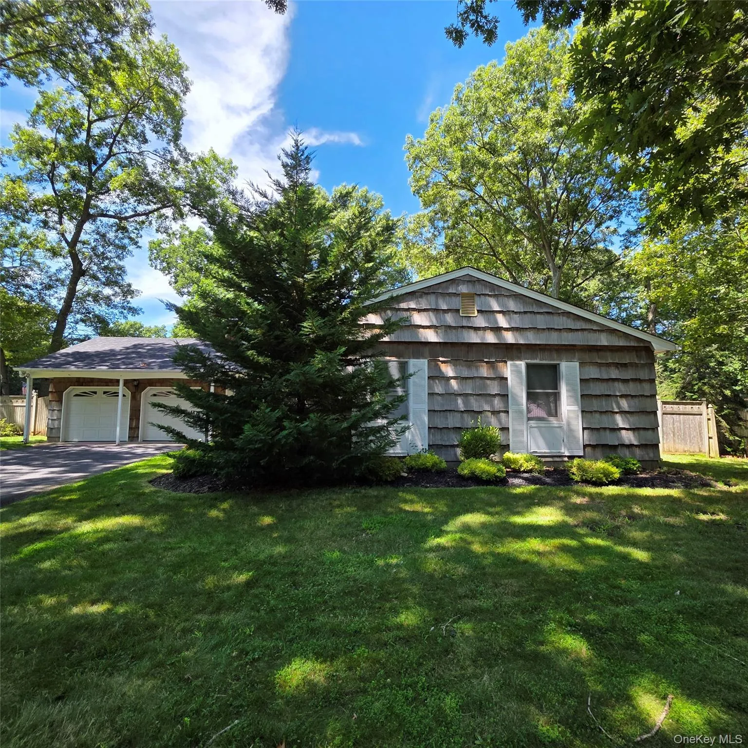 38 Glenridge Avenue, Brookhaven, NY, 3 Bedrooms Bedrooms, 7 Rooms Rooms,2 BathroomsBathrooms,Residential Lease,For Rent,Glenridge,0,1034238 38 Glenridge Avenue, Brookhaven, NY, 3 Bedrooms Bedrooms, 7 Rooms Rooms,2 BathroomsBathrooms,Residential Lease,For Rent,Glenridge,0,1034238