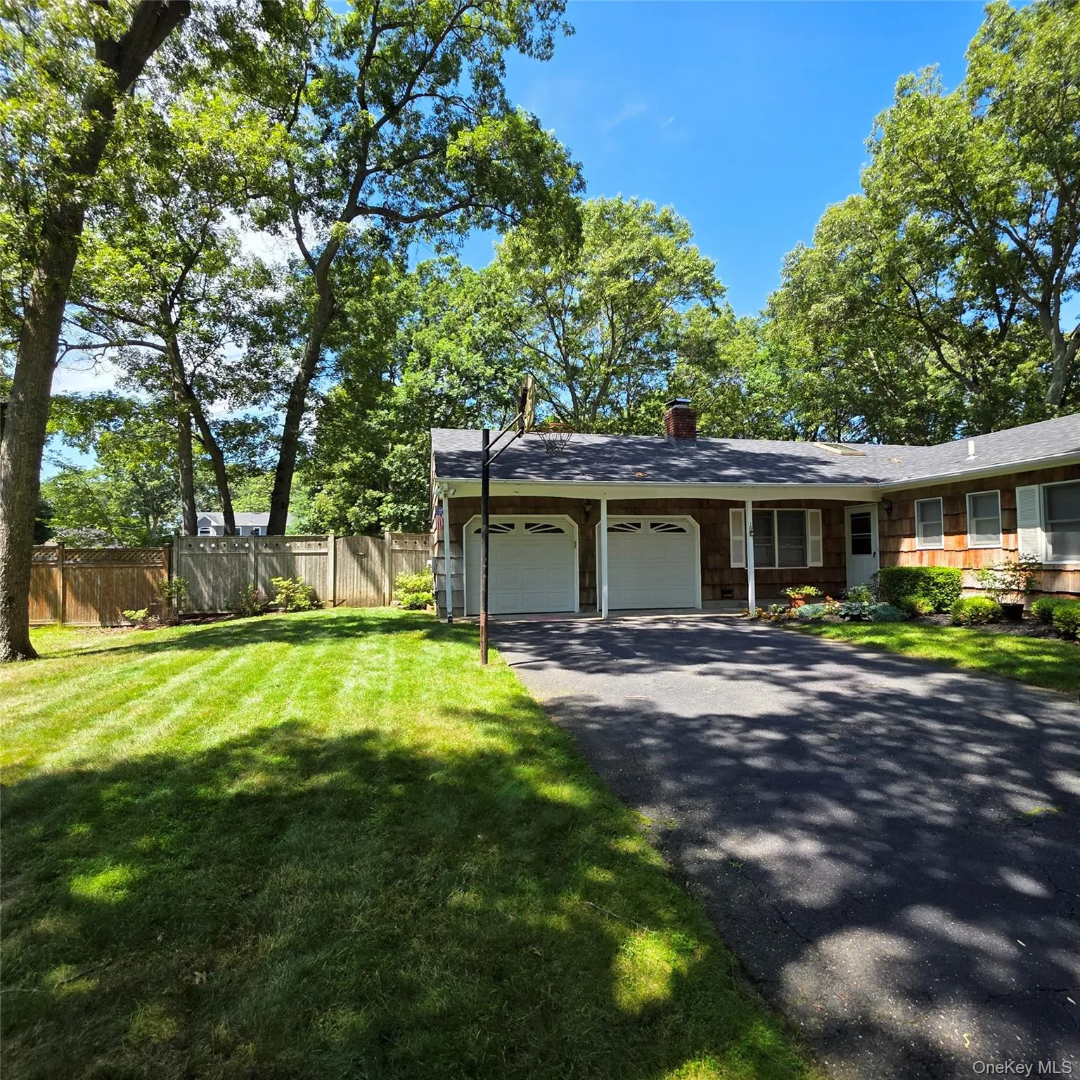 38 Glenridge Avenue, Brookhaven, NY, 3 Bedrooms Bedrooms, 7 Rooms Rooms,2 BathroomsBathrooms,Residential Lease,For Rent,Glenridge,0,1034238 38 Glenridge Avenue, Brookhaven, NY, 3 Bedrooms Bedrooms, 7 Rooms Rooms,2 BathroomsBathrooms,Residential Lease,For Rent,Glenridge,0,1034238