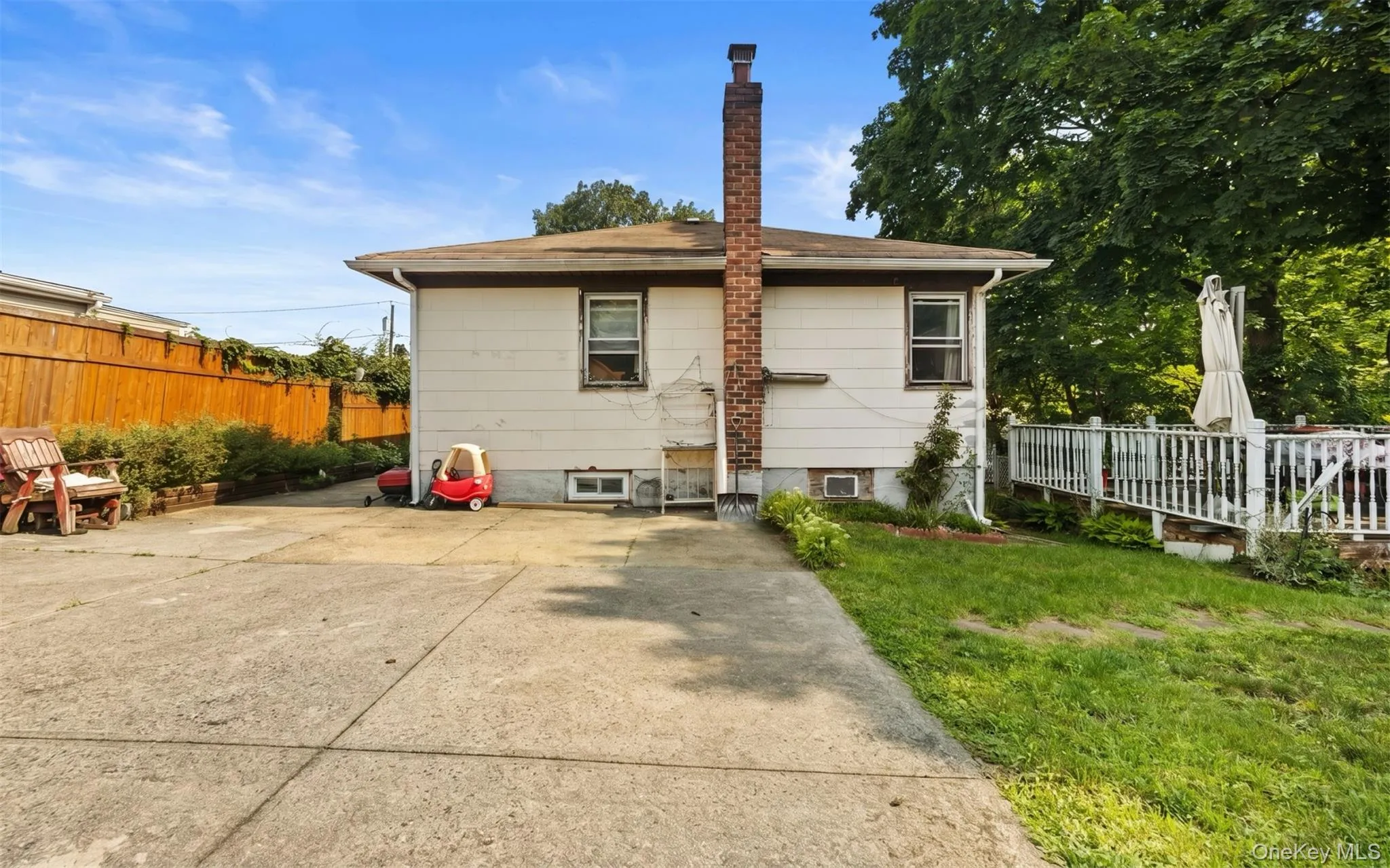 2267 Ludlam Avenue, Hempstead, NY, 3 Bedrooms Bedrooms, 6 Rooms Rooms,2 BathroomsBathrooms,Residential,For Rent,Ludlam,0,1034243 2267 Ludlam Avenue, Hempstead, NY, 3 Bedrooms Bedrooms, 6 Rooms Rooms,2 BathroomsBathrooms,Residential,For Rent,Ludlam,0,1034243