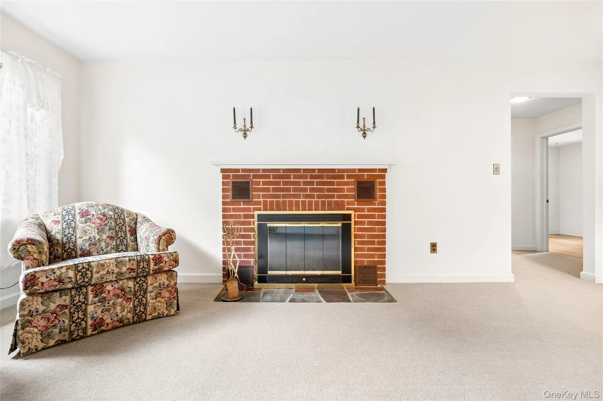 31 Briarwood Drive, Clarkstown, NY, 3 Bedrooms Bedrooms, 6 Rooms Rooms,1 BathroomBathrooms,Residential,For Rent,Briarwood,0,1034246 31 Briarwood Drive, Clarkstown, NY, 3 Bedrooms Bedrooms, 6 Rooms Rooms,1 BathroomBathrooms,Residential,For Rent,Briarwood,0,1034246