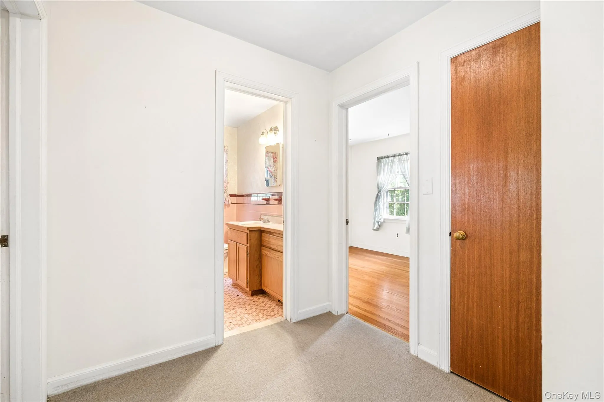 31 Briarwood Drive, Clarkstown, NY, 3 Bedrooms Bedrooms, 6 Rooms Rooms,1 BathroomBathrooms,Residential,For Rent,Briarwood,0,1034246 31 Briarwood Drive, Clarkstown, NY, 3 Bedrooms Bedrooms, 6 Rooms Rooms,1 BathroomBathrooms,Residential,For Rent,Briarwood,0,1034246