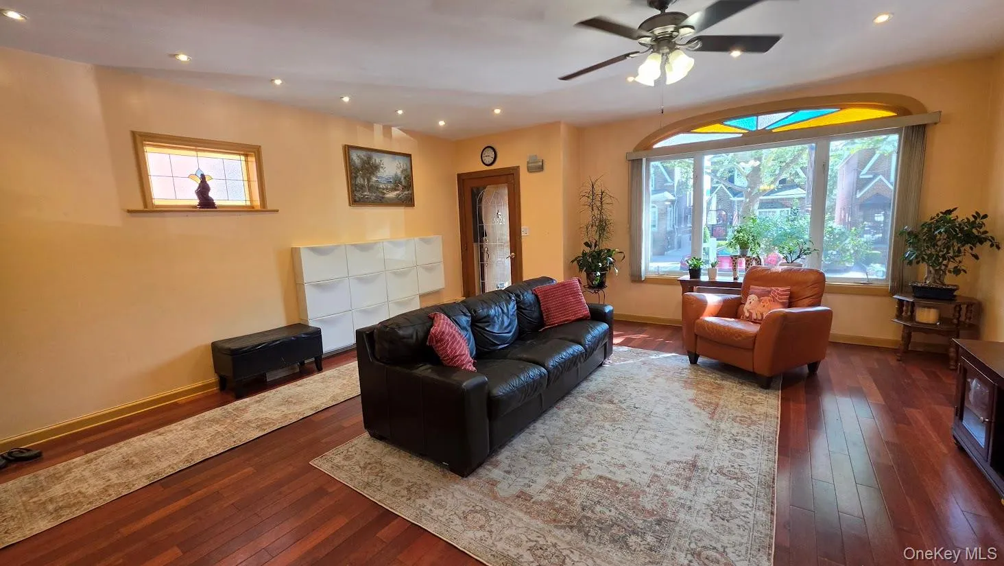 63-28 82nd Place, New York, NY, 3 Bedrooms Bedrooms, 7 Rooms Rooms,2 BathroomsBathrooms,Residential,For Rent,82nd,0,1034253 63-28 82nd Place, New York, NY, 3 Bedrooms Bedrooms, 7 Rooms Rooms,2 BathroomsBathrooms,Residential,For Rent,82nd,0,1034253