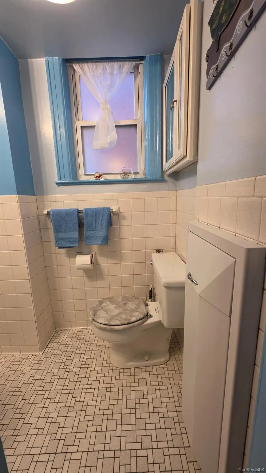 63-28 82nd Place, New York, NY, 3 Bedrooms Bedrooms, 7 Rooms Rooms,2 BathroomsBathrooms,Residential,For Rent,82nd,0,1034253 63-28 82nd Place, New York, NY, 3 Bedrooms Bedrooms, 7 Rooms Rooms,2 BathroomsBathrooms,Residential,For Rent,82nd,0,1034253