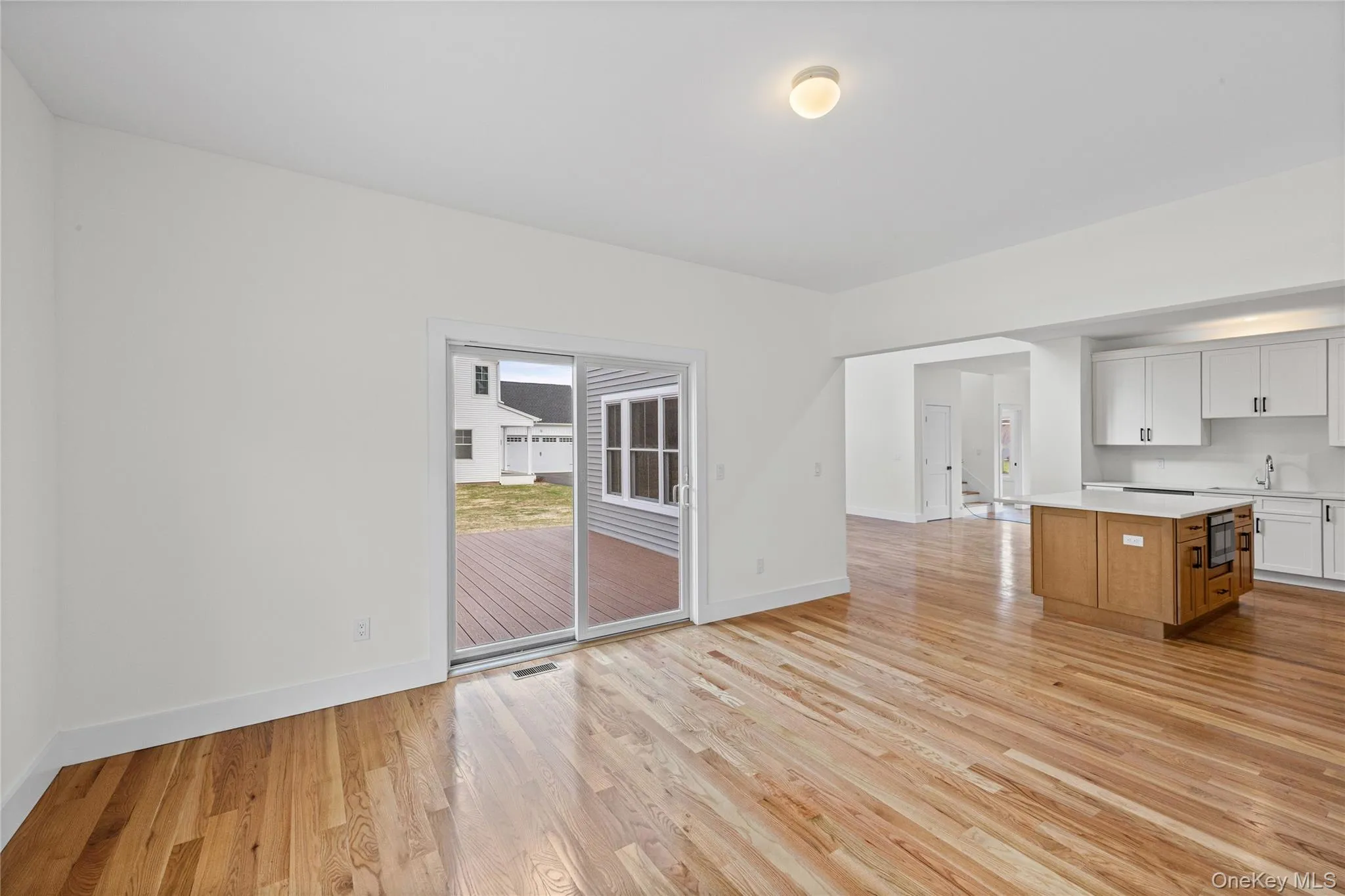 11 Colonels Path, Brookhaven, NY, 4 Bedrooms Bedrooms, 10 Rooms Rooms,2 BathroomsBathrooms,Residential,For Rent,Colonels,0,1034265 11 Colonels Path, Brookhaven, NY, 4 Bedrooms Bedrooms, 10 Rooms Rooms,2 BathroomsBathrooms,Residential,For Rent,Colonels,0,1034265