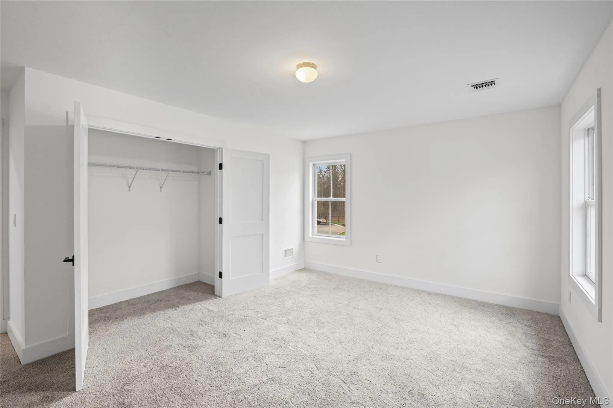 11 Colonels Path, Brookhaven, NY, 4 Bedrooms Bedrooms, 10 Rooms Rooms,2 BathroomsBathrooms,Residential,For Rent,Colonels,0,1034265 11 Colonels Path, Brookhaven, NY, 4 Bedrooms Bedrooms, 10 Rooms Rooms,2 BathroomsBathrooms,Residential,For Rent,Colonels,0,1034265