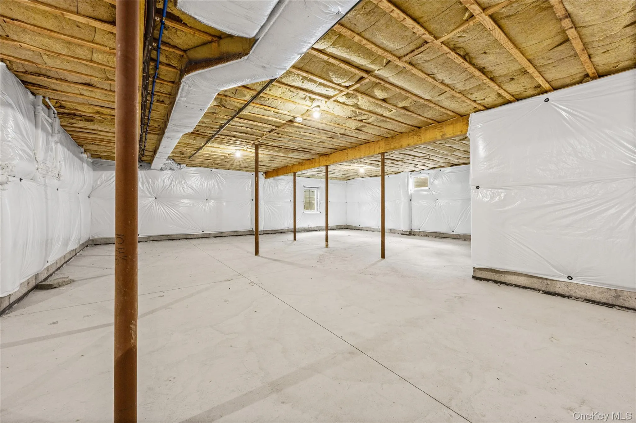 11 Colonels Path, Brookhaven, NY, 4 Bedrooms Bedrooms, 10 Rooms Rooms,2 BathroomsBathrooms,Residential,For Rent,Colonels,0,1034265 11 Colonels Path, Brookhaven, NY, 4 Bedrooms Bedrooms, 10 Rooms Rooms,2 BathroomsBathrooms,Residential,For Rent,Colonels,0,1034265