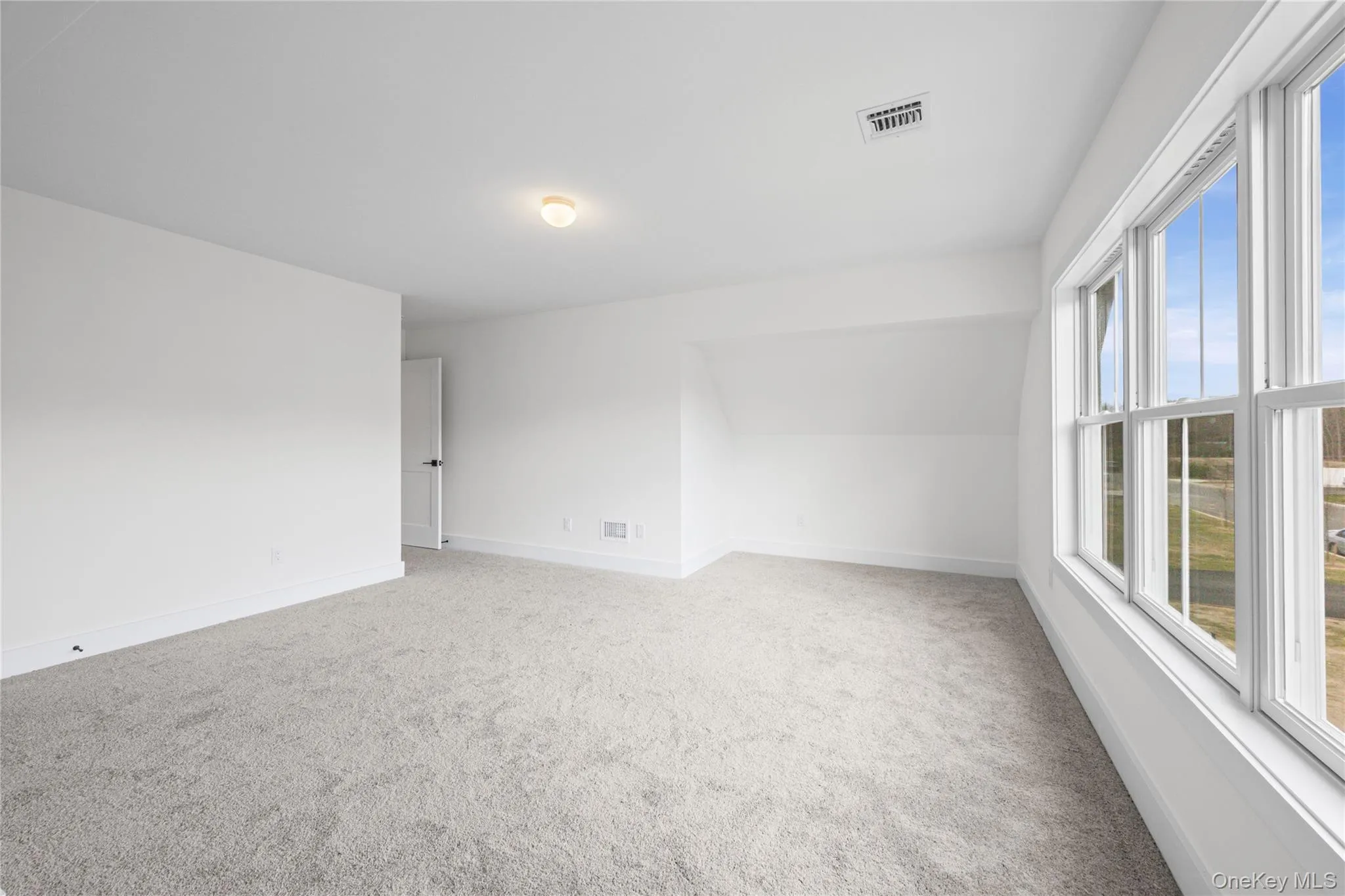 11 Colonels Path, Brookhaven, NY, 4 Bedrooms Bedrooms, 10 Rooms Rooms,2 BathroomsBathrooms,Residential,For Rent,Colonels,0,1034265 11 Colonels Path, Brookhaven, NY, 4 Bedrooms Bedrooms, 10 Rooms Rooms,2 BathroomsBathrooms,Residential,For Rent,Colonels,0,1034265