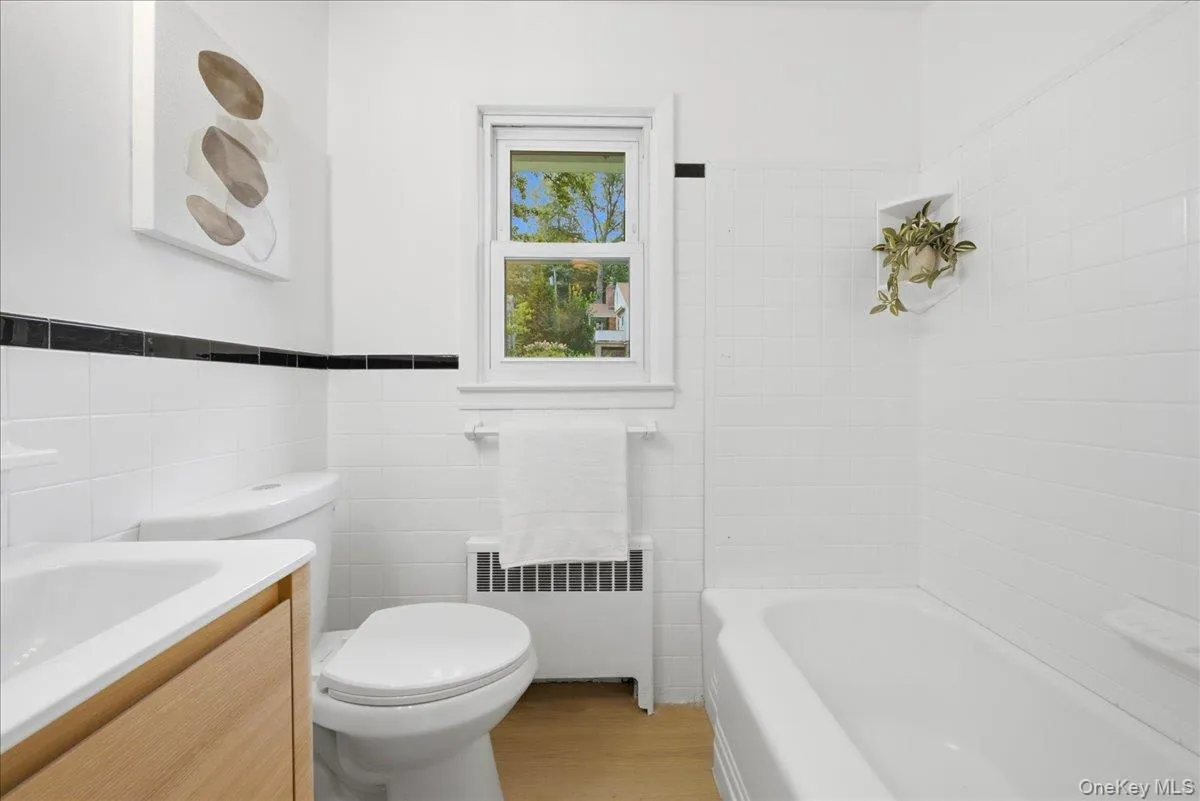 60 Duell Road, Greenburgh, NY, 4 Bedrooms Bedrooms, 7 Rooms Rooms,1 BathroomBathrooms,Residential,For Rent,Duell,0,1034274 60 Duell Road, Greenburgh, NY, 4 Bedrooms Bedrooms, 7 Rooms Rooms,1 BathroomBathrooms,Residential,For Rent,Duell,0,1034274