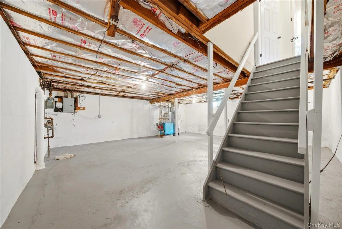 60 Duell Road, Greenburgh, NY, 4 Bedrooms Bedrooms, 7 Rooms Rooms,1 BathroomBathrooms,Residential,For Rent,Duell,0,1034274 60 Duell Road, Greenburgh, NY, 4 Bedrooms Bedrooms, 7 Rooms Rooms,1 BathroomBathrooms,Residential,For Rent,Duell,0,1034274