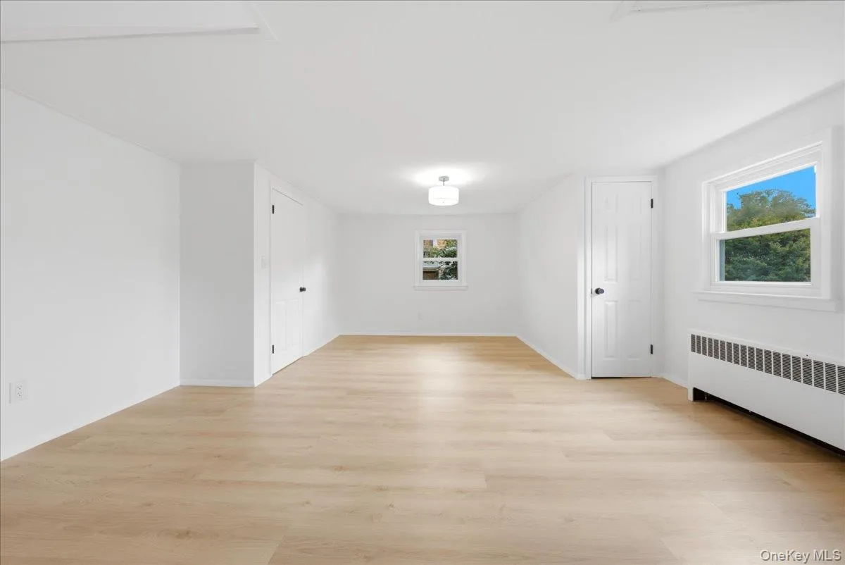 60 Duell Road, Greenburgh, NY, 4 Bedrooms Bedrooms, 7 Rooms Rooms,1 BathroomBathrooms,Residential,For Rent,Duell,0,1034274 60 Duell Road, Greenburgh, NY, 4 Bedrooms Bedrooms, 7 Rooms Rooms,1 BathroomBathrooms,Residential,For Rent,Duell,0,1034274