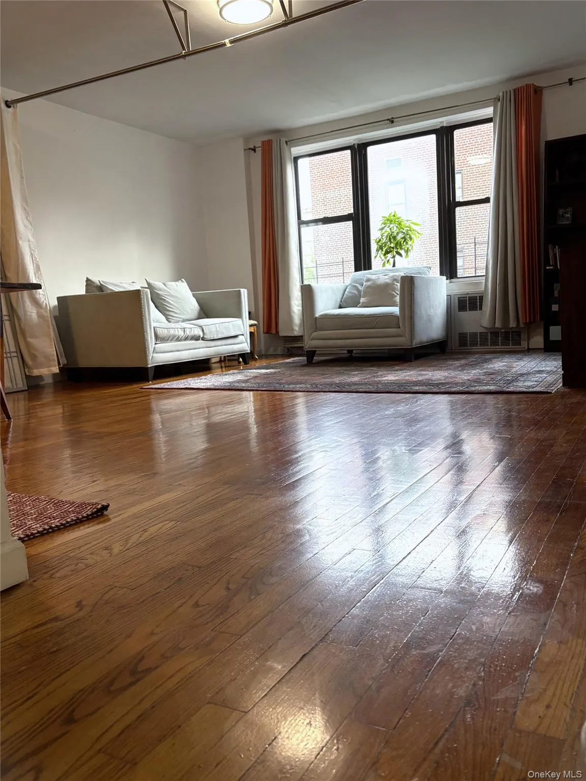41-31 51st Street, New York, NY, 1 Bedroom Bedrooms, 4 Rooms Rooms,1 BathroomBathrooms,Residential,For Rent,51st,0,1034283 41-31 51st Street, New York, NY, 1 Bedroom Bedrooms, 4 Rooms Rooms,1 BathroomBathrooms,Residential,For Rent,51st,0,1034283