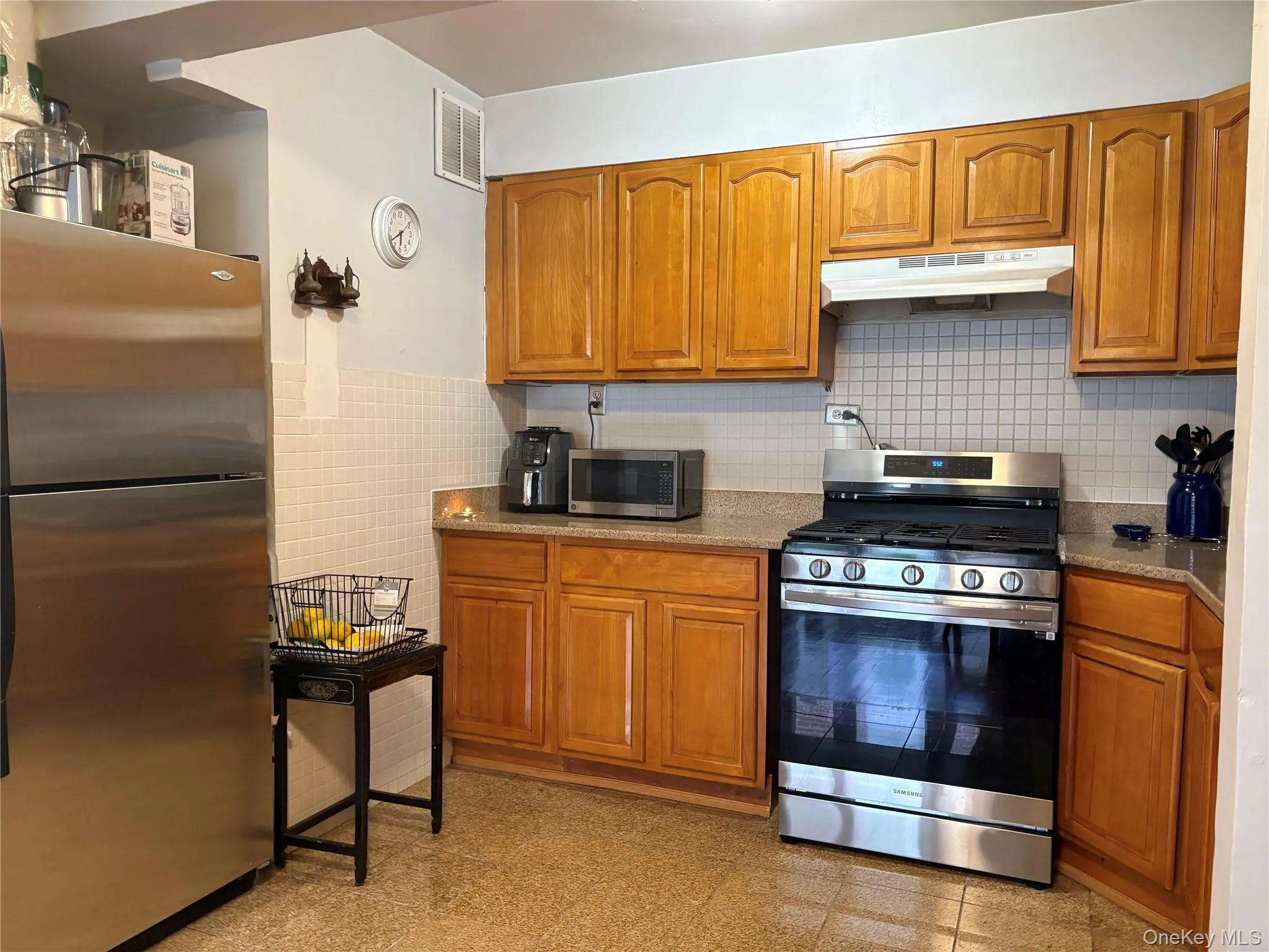 41-31 51st Street, New York, NY, 1 Bedroom Bedrooms, 4 Rooms Rooms,1 BathroomBathrooms,Residential,For Rent,51st,0,1034283 41-31 51st Street, New York, NY, 1 Bedroom Bedrooms, 4 Rooms Rooms,1 BathroomBathrooms,Residential,For Rent,51st,0,1034283