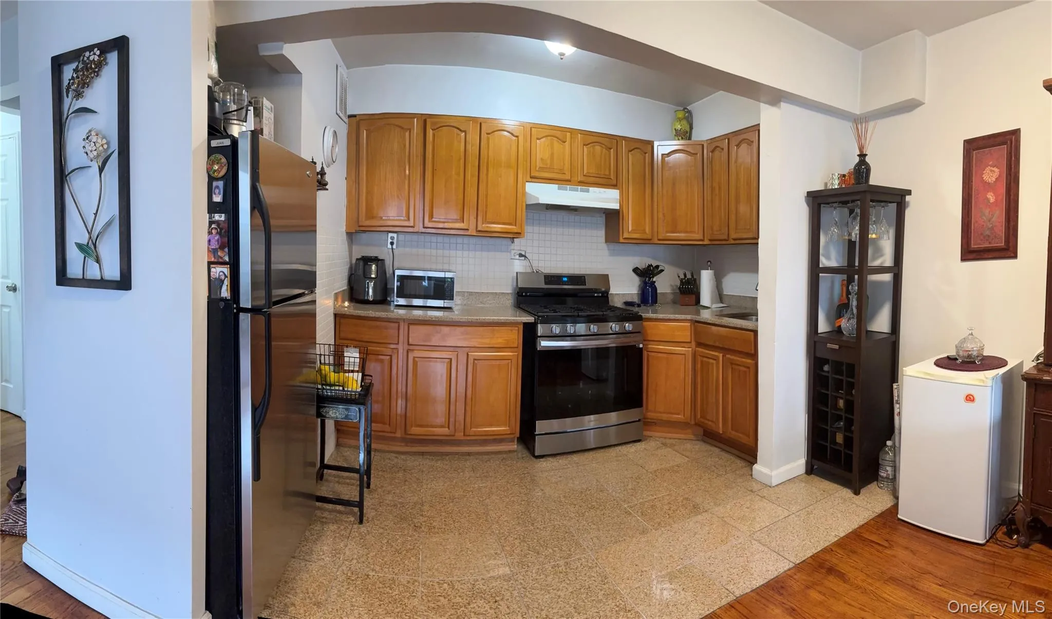 41-31 51st Street, New York, NY, 1 Bedroom Bedrooms, 4 Rooms Rooms,1 BathroomBathrooms,Residential,For Rent,51st,0,1034283 41-31 51st Street, New York, NY, 1 Bedroom Bedrooms, 4 Rooms Rooms,1 BathroomBathrooms,Residential,For Rent,51st,0,1034283
