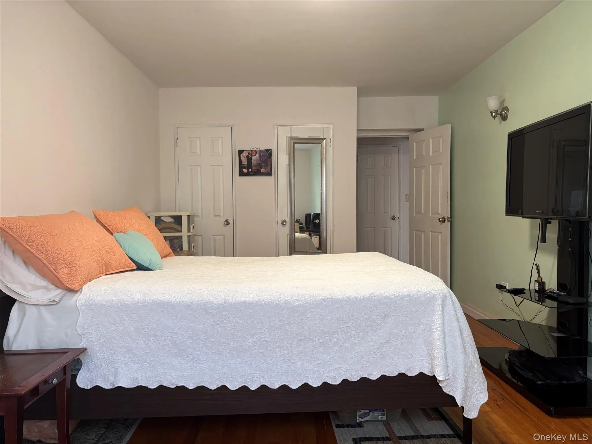 41-31 51st Street, New York, NY, 1 Bedroom Bedrooms, 4 Rooms Rooms,1 BathroomBathrooms,Residential,For Rent,51st,0,1034283 41-31 51st Street, New York, NY, 1 Bedroom Bedrooms, 4 Rooms Rooms,1 BathroomBathrooms,Residential,For Rent,51st,0,1034283