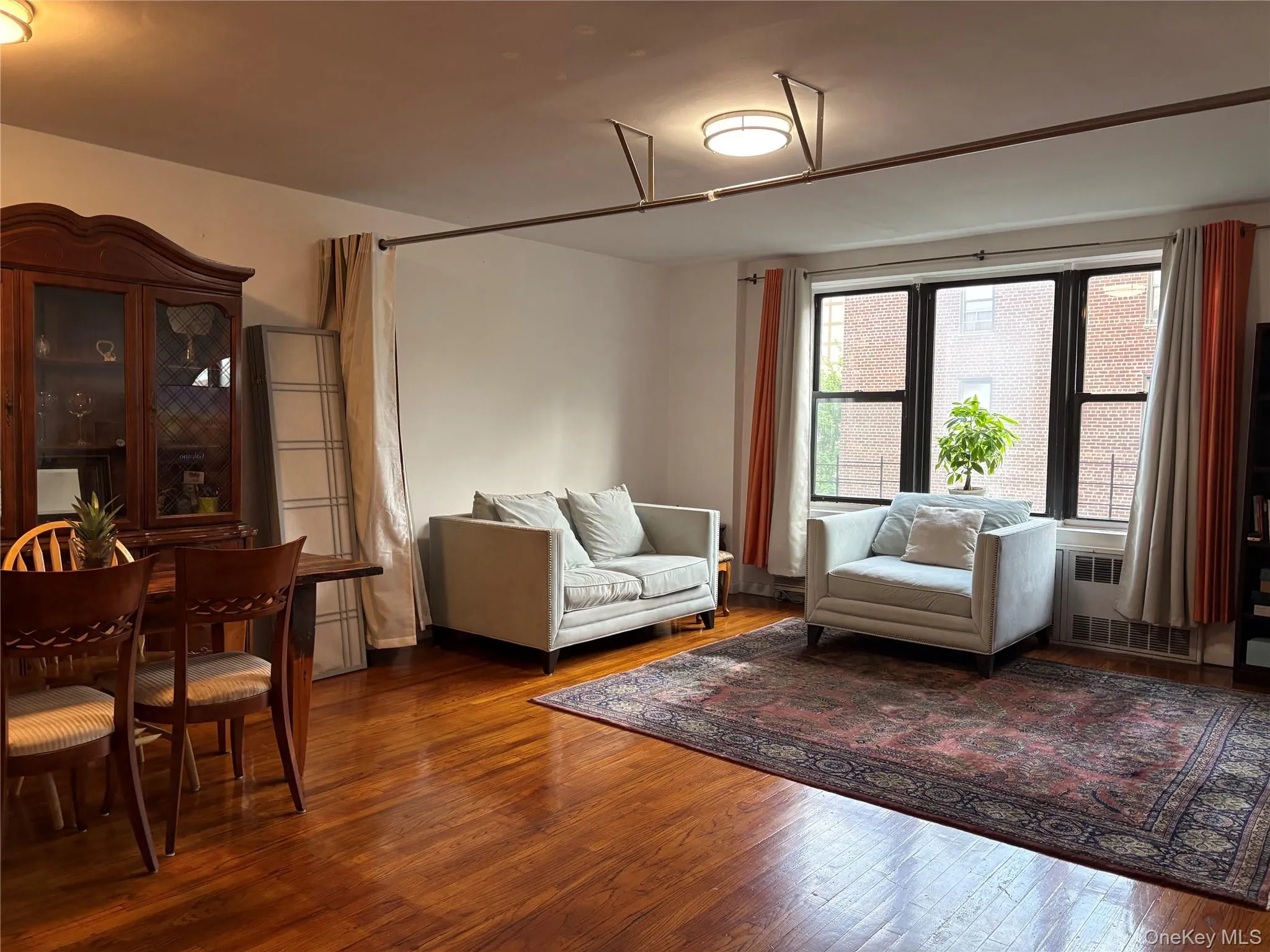 41-31 51st Street, New York, NY, 1 Bedroom Bedrooms, 4 Rooms Rooms,1 BathroomBathrooms,Residential,For Rent,51st,0,1034283 41-31 51st Street, New York, NY, 1 Bedroom Bedrooms, 4 Rooms Rooms,1 BathroomBathrooms,Residential,For Rent,51st,0,1034283