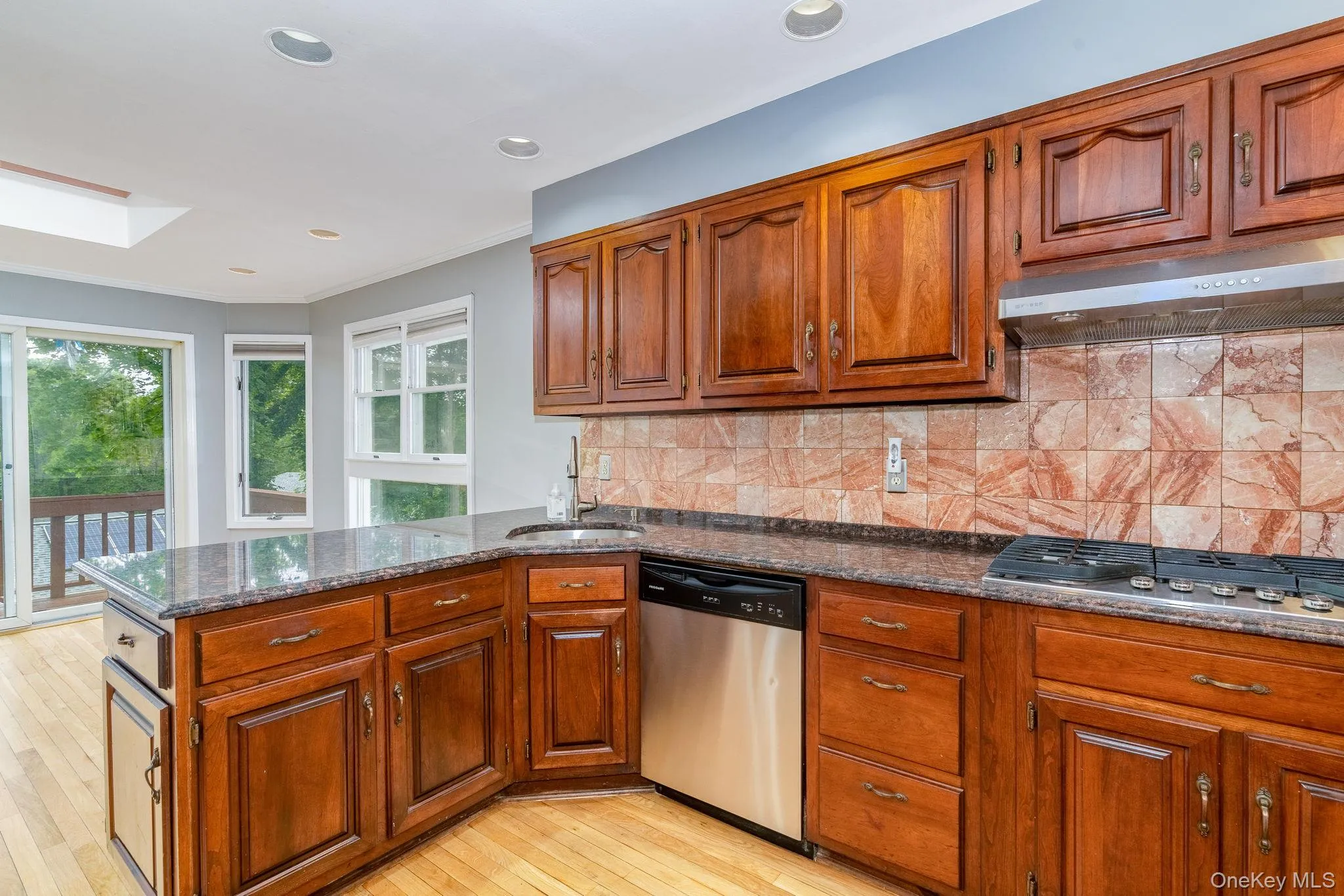 67 Malvern Lane, New Rochelle, NY, 3 Bedrooms Bedrooms, 8 Rooms Rooms,2 BathroomsBathrooms,Residential Lease,For Rent,Malvern,0,1034287 67 Malvern Lane, New Rochelle, NY, 3 Bedrooms Bedrooms, 8 Rooms Rooms,2 BathroomsBathrooms,Residential Lease,For Rent,Malvern,0,1034287