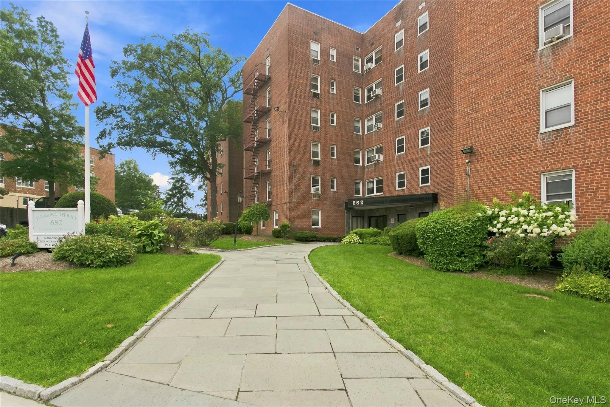 682 Tuckahoe Road, Yonkers, NY, 2 Bedrooms Bedrooms, 5 Rooms Rooms,1 BathroomBathrooms,Residential,For Rent,Tuckahoe,0,1034291 682 Tuckahoe Road, Yonkers, NY, 2 Bedrooms Bedrooms, 5 Rooms Rooms,1 BathroomBathrooms,Residential,For Rent,Tuckahoe,0,1034291