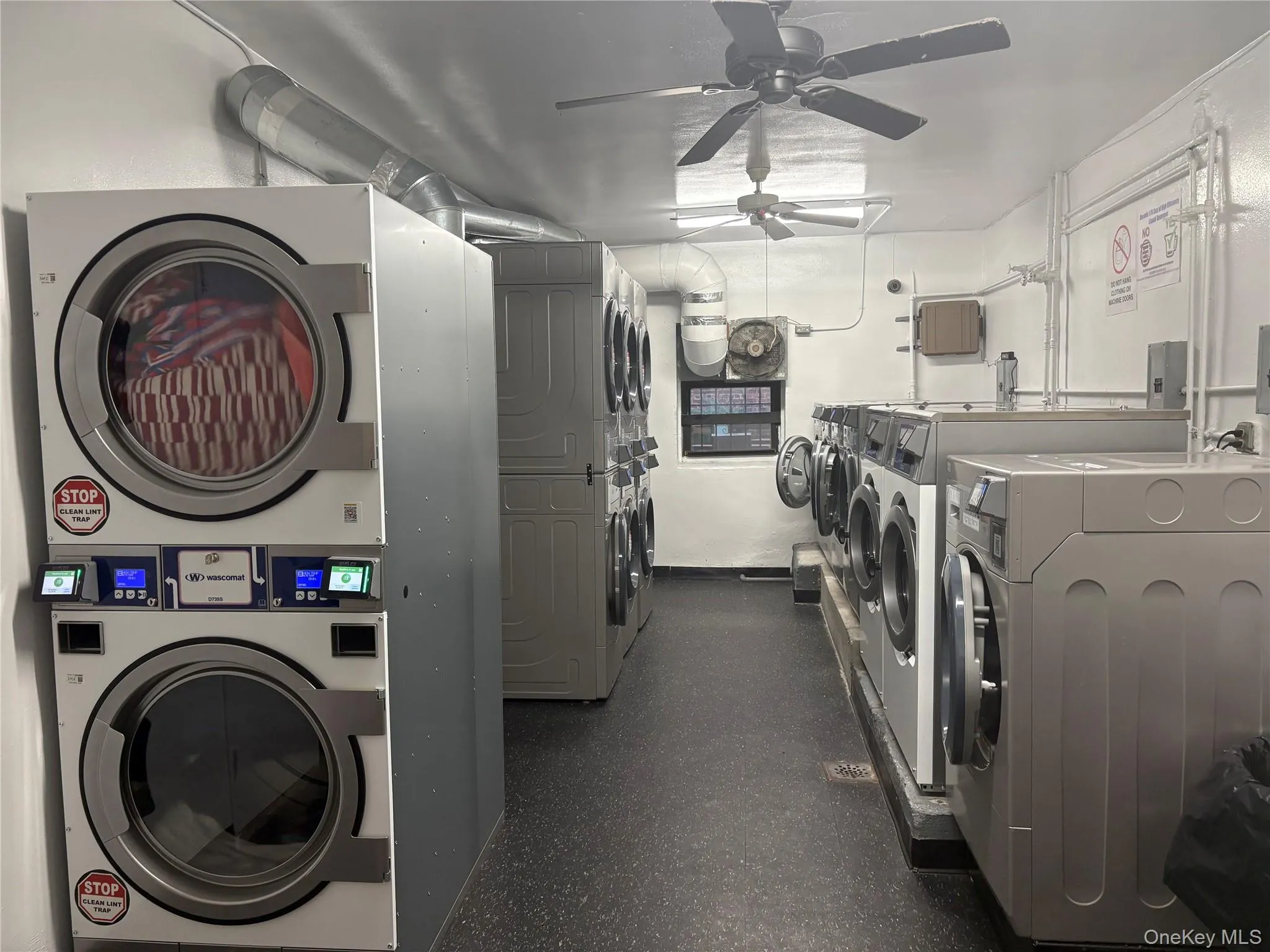 41-31 51st Street, New York, NY, 1 Bedroom Bedrooms, 3 Rooms Rooms,1 BathroomBathrooms,Residential,For Rent,51st,0,1034292 41-31 51st Street, New York, NY, 1 Bedroom Bedrooms, 3 Rooms Rooms,1 BathroomBathrooms,Residential,For Rent,51st,0,1034292