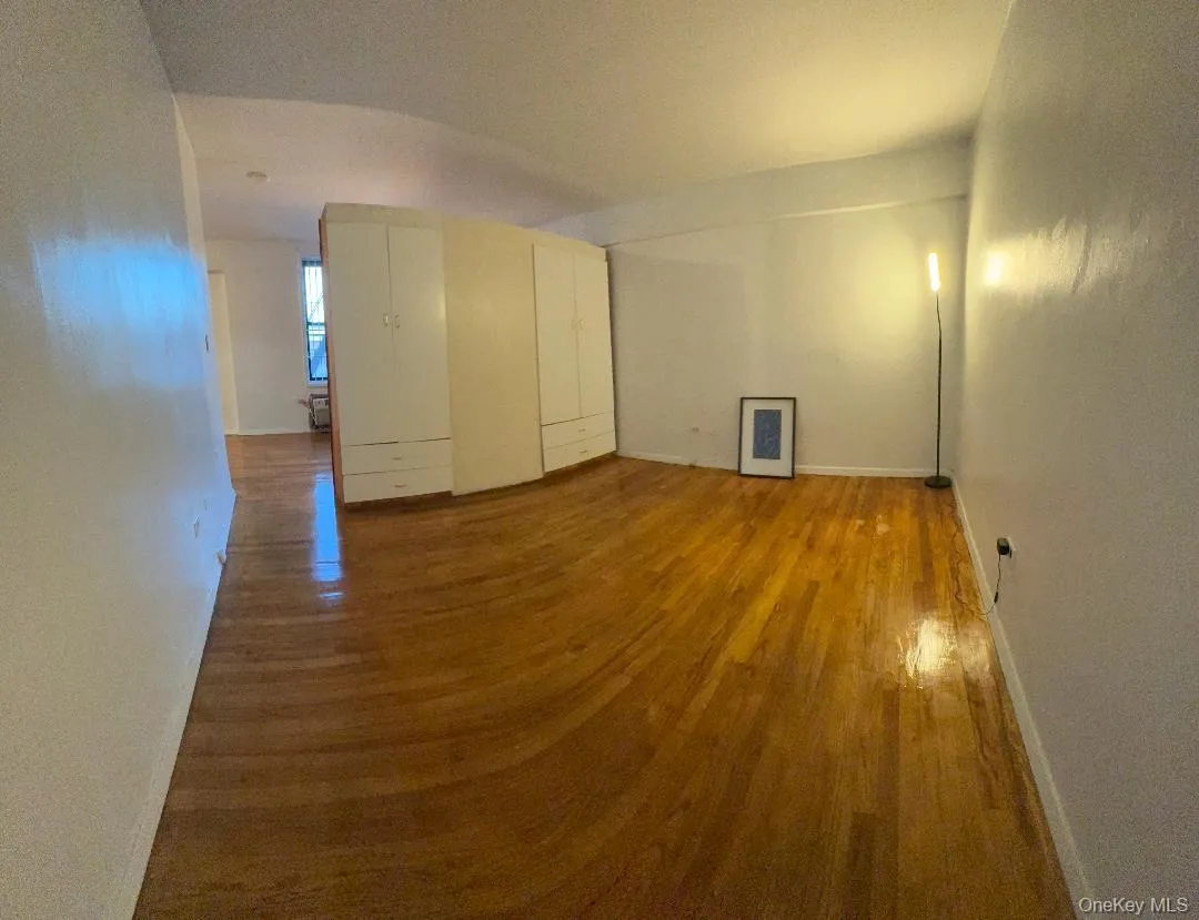 41-31 51st Street, New York, NY, 1 Bedroom Bedrooms, 3 Rooms Rooms,1 BathroomBathrooms,Residential,For Rent,51st,0,1034292 41-31 51st Street, New York, NY, 1 Bedroom Bedrooms, 3 Rooms Rooms,1 BathroomBathrooms,Residential,For Rent,51st,0,1034292