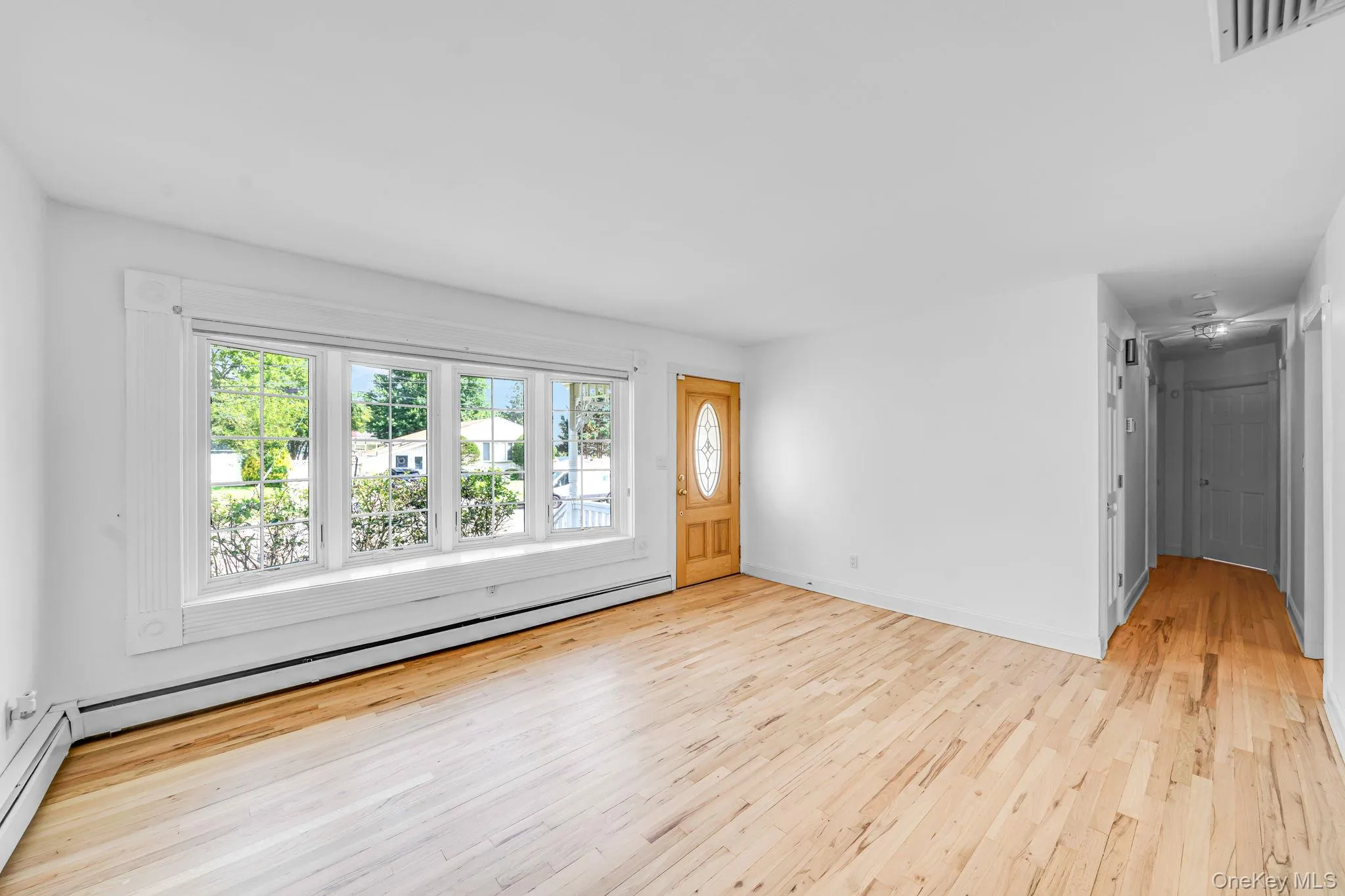 16 Jackson Avenue, Brookhaven, NY, 3 Bedrooms Bedrooms, 8 Rooms Rooms,1 BathroomBathrooms,Residential,For Rent,Jackson,0,1034301 16 Jackson Avenue, Brookhaven, NY, 3 Bedrooms Bedrooms, 8 Rooms Rooms,1 BathroomBathrooms,Residential,For Rent,Jackson,0,1034301