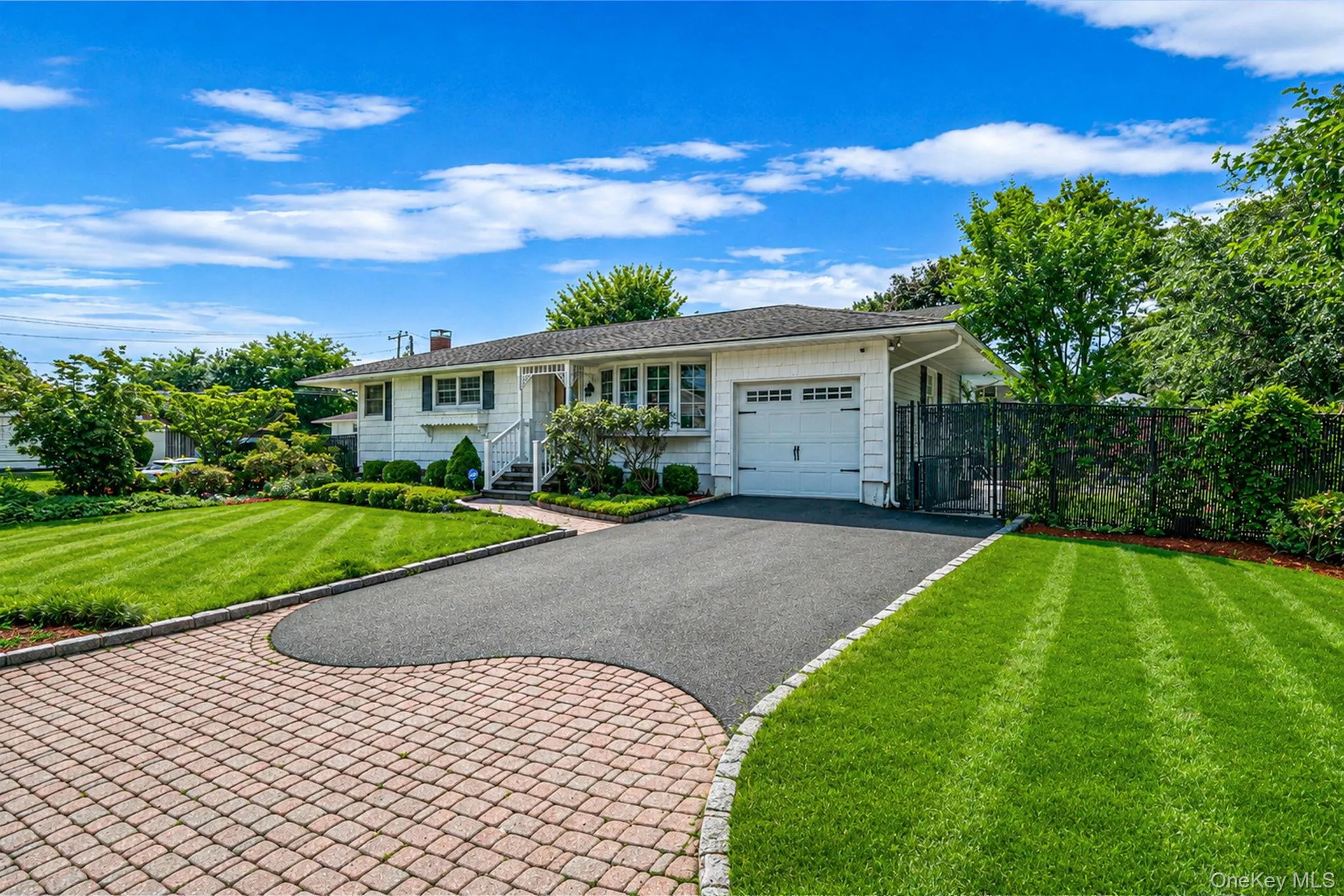 16 Jackson Avenue, Brookhaven, NY, 3 Bedrooms Bedrooms, 8 Rooms Rooms,1 BathroomBathrooms,Residential,For Rent,Jackson,0,1034301 16 Jackson Avenue, Brookhaven, NY, 3 Bedrooms Bedrooms, 8 Rooms Rooms,1 BathroomBathrooms,Residential,For Rent,Jackson,0,1034301