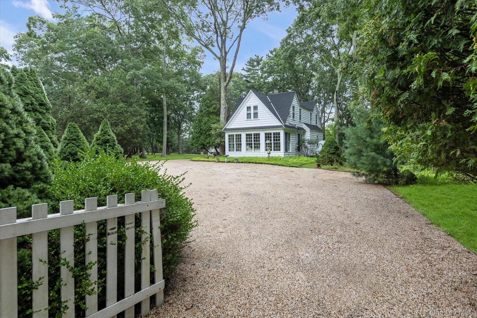 Circular Driveway Circular Driveway
