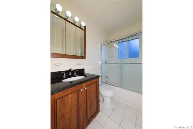 93 Friendly Court, Babylon, NY, 1 Bedroom Bedrooms, 4 Rooms Rooms,1 BathroomBathrooms,Residential Lease,For Rent,Friendly,0,1034305 93 Friendly Court, Babylon, NY, 1 Bedroom Bedrooms, 4 Rooms Rooms,1 BathroomBathrooms,Residential Lease,For Rent,Friendly,0,1034305