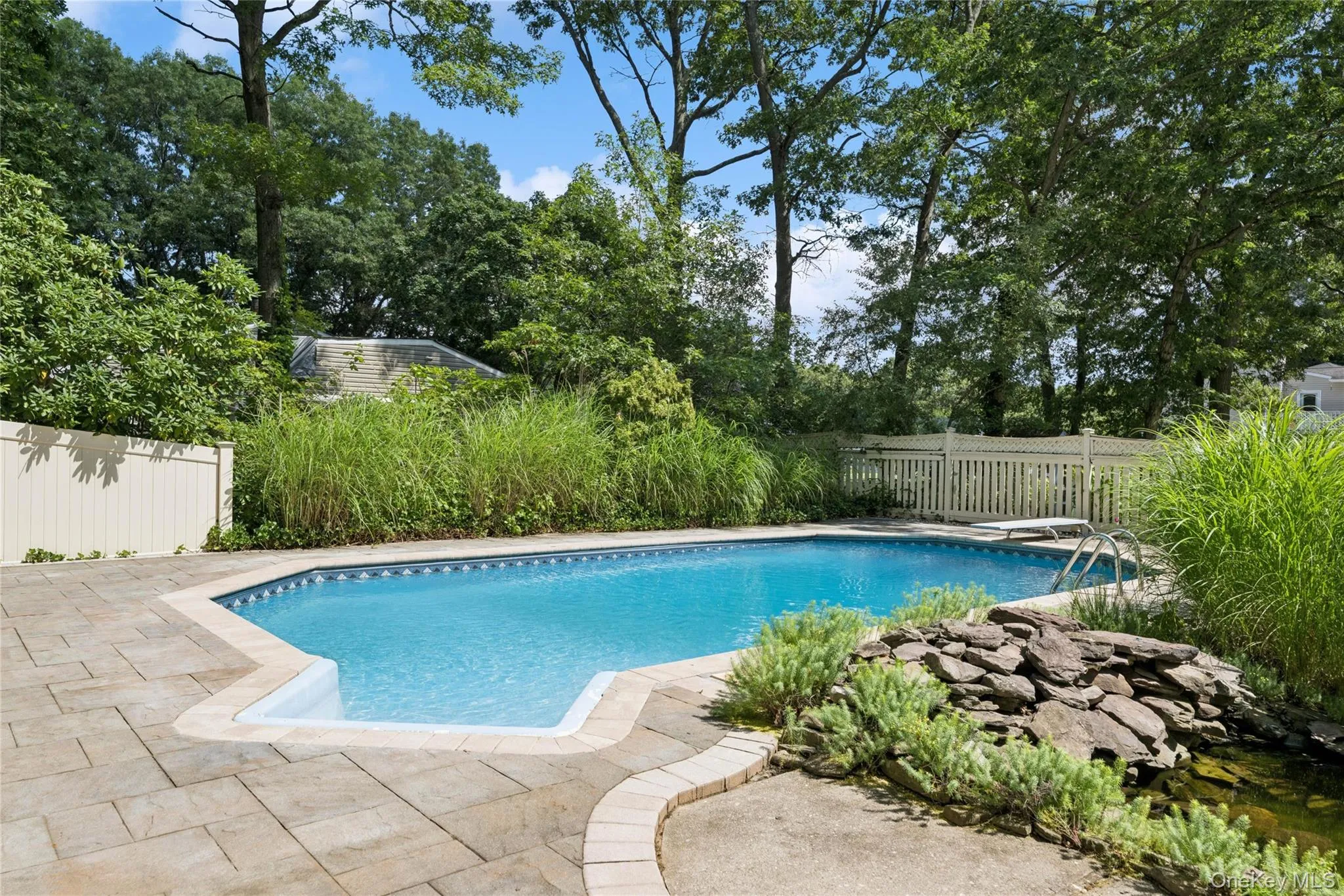 9 Grove Avenue, Brookhaven, NY, 3 Bedrooms Bedrooms, 8 Rooms Rooms,2 BathroomsBathrooms,Residential,For Rent,Grove,0,1034311 9 Grove Avenue, Brookhaven, NY, 3 Bedrooms Bedrooms, 8 Rooms Rooms,2 BathroomsBathrooms,Residential,For Rent,Grove,0,1034311