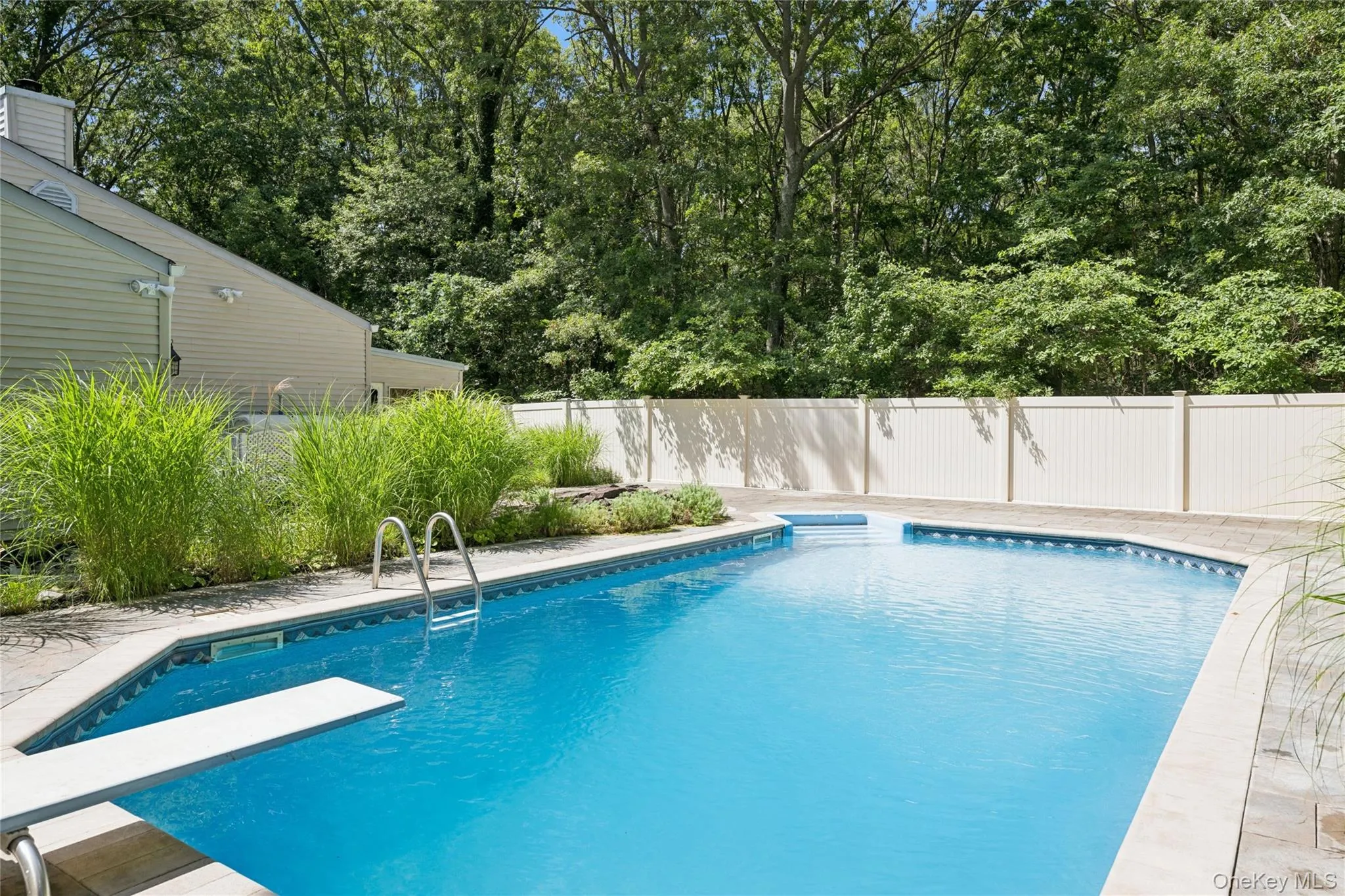 9 Grove Avenue, Brookhaven, NY, 3 Bedrooms Bedrooms, 8 Rooms Rooms,2 BathroomsBathrooms,Residential,For Rent,Grove,0,1034311 9 Grove Avenue, Brookhaven, NY, 3 Bedrooms Bedrooms, 8 Rooms Rooms,2 BathroomsBathrooms,Residential,For Rent,Grove,0,1034311