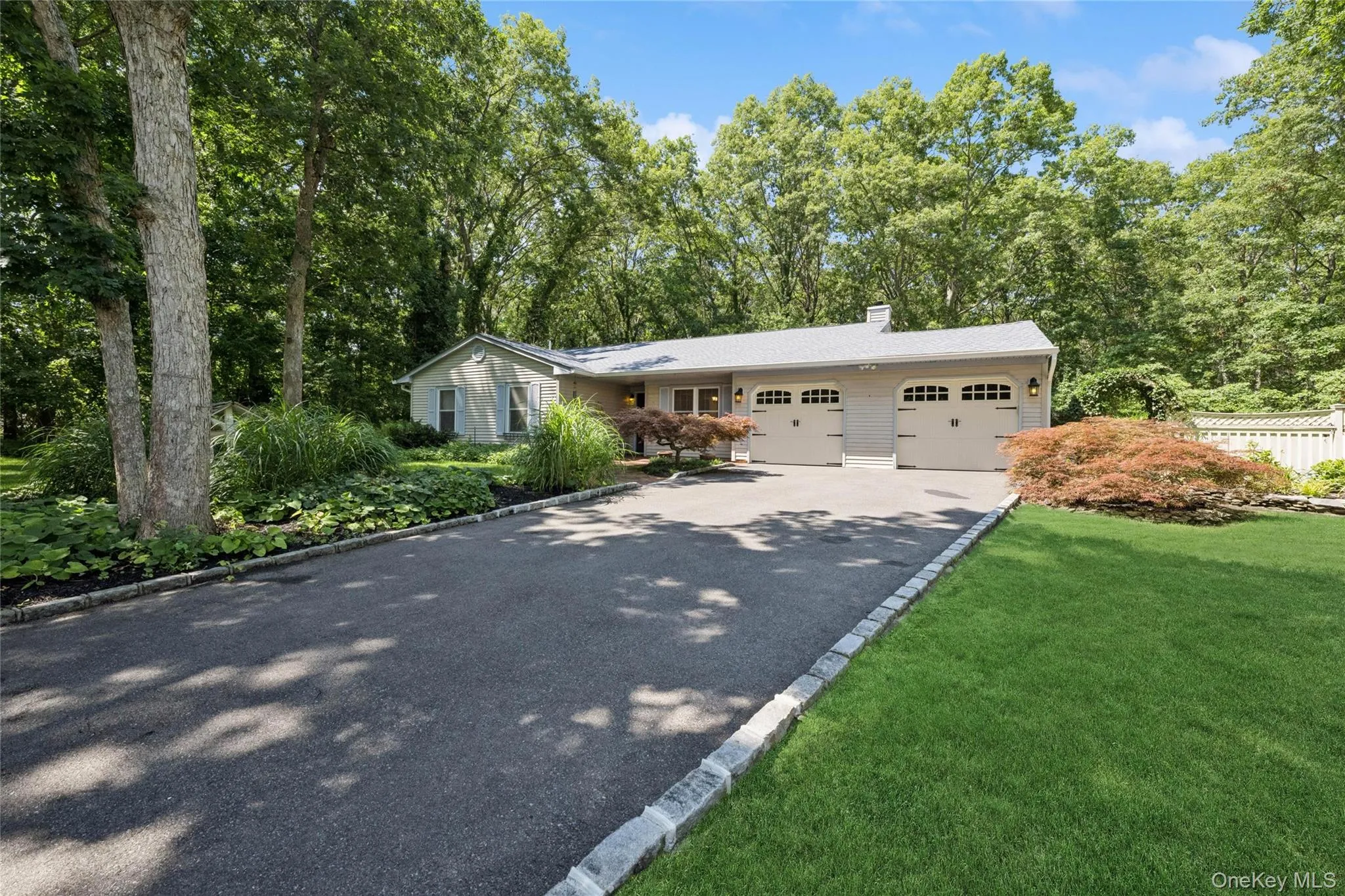9 Grove Avenue, Brookhaven, NY, 3 Bedrooms Bedrooms, 8 Rooms Rooms,2 BathroomsBathrooms,Residential,For Rent,Grove,0,1034311 9 Grove Avenue, Brookhaven, NY, 3 Bedrooms Bedrooms, 8 Rooms Rooms,2 BathroomsBathrooms,Residential,For Rent,Grove,0,1034311