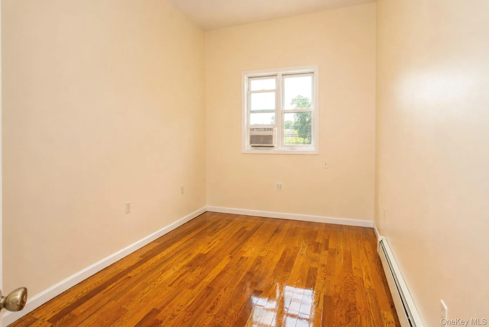 Hardwood flooring throughout. Hardwood flooring throughout.