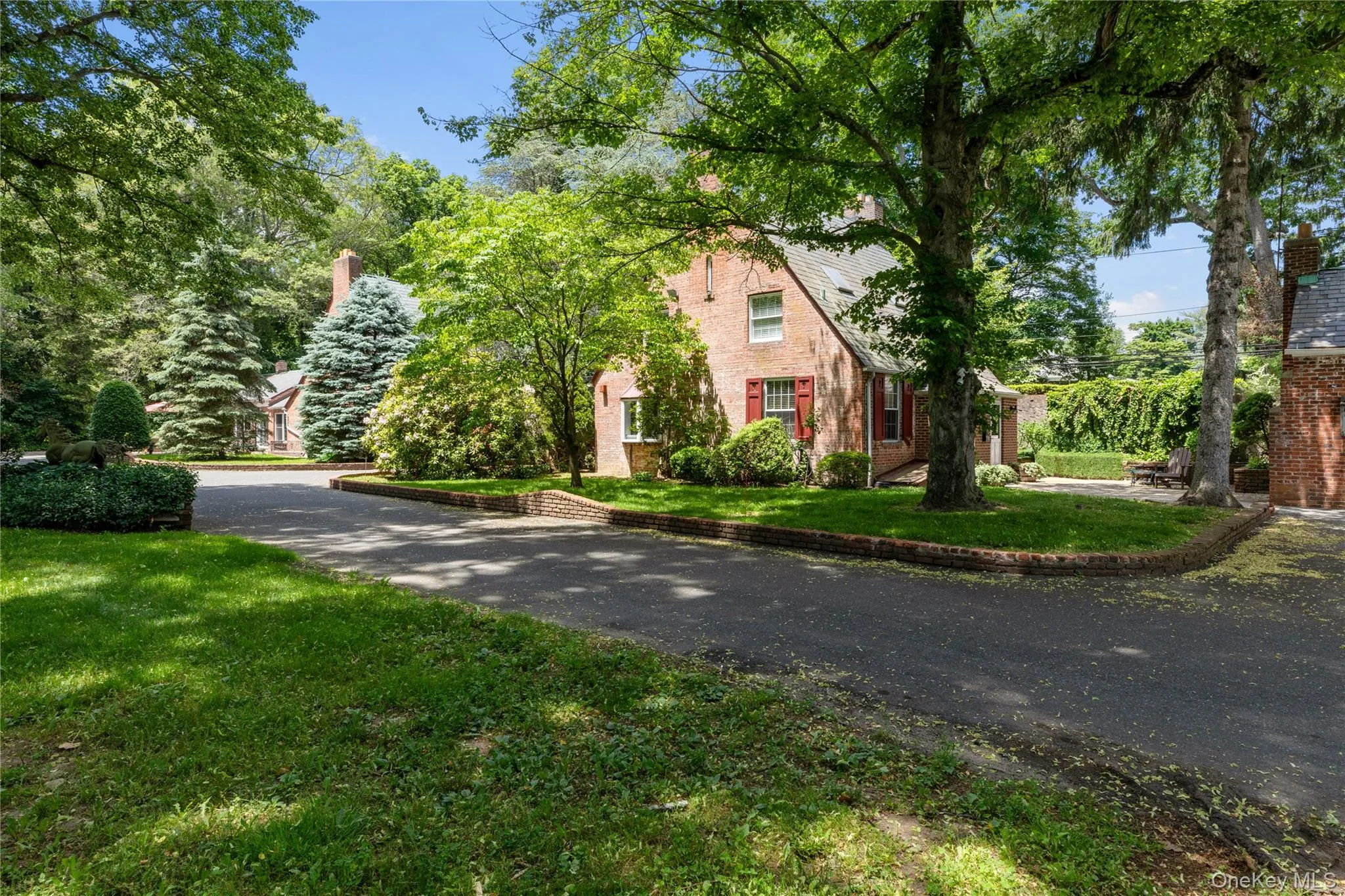 97 A Pound Hollow Road, Oyster Bay, NY, 10 Bedrooms Bedrooms, 24 Rooms Rooms,9 BathroomsBathrooms,Residential,For Rent,Pound Hollow,0,1034316 97 A Pound Hollow Road, Oyster Bay, NY, 10 Bedrooms Bedrooms, 24 Rooms Rooms,9 BathroomsBathrooms,Residential,For Rent,Pound Hollow,0,1034316