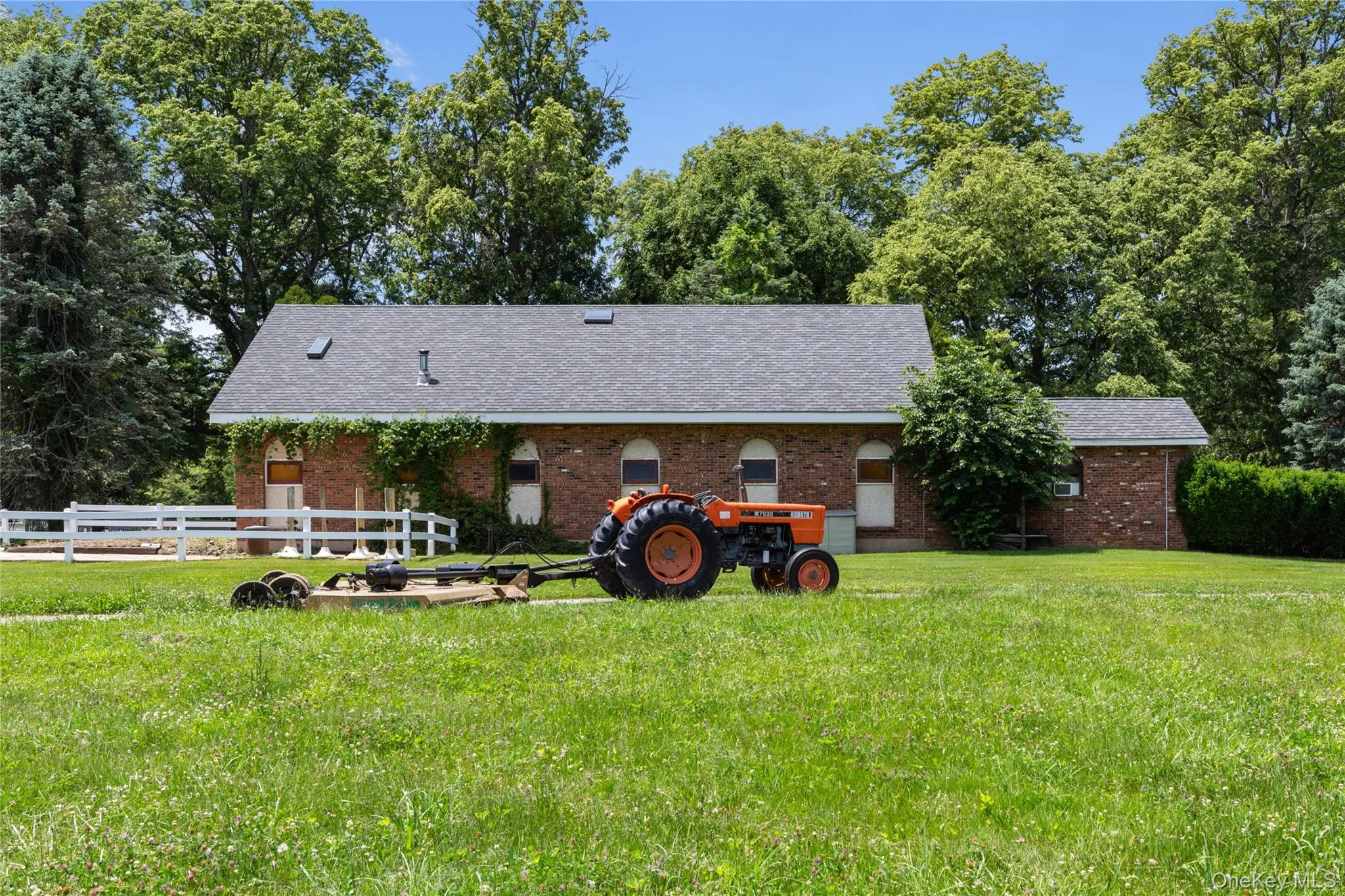 97 A Pound Hollow Road, Oyster Bay, NY, 10 Bedrooms Bedrooms, 24 Rooms Rooms,9 BathroomsBathrooms,Residential,For Rent,Pound Hollow,0,1034316 97 A Pound Hollow Road, Oyster Bay, NY, 10 Bedrooms Bedrooms, 24 Rooms Rooms,9 BathroomsBathrooms,Residential,For Rent,Pound Hollow,0,1034316